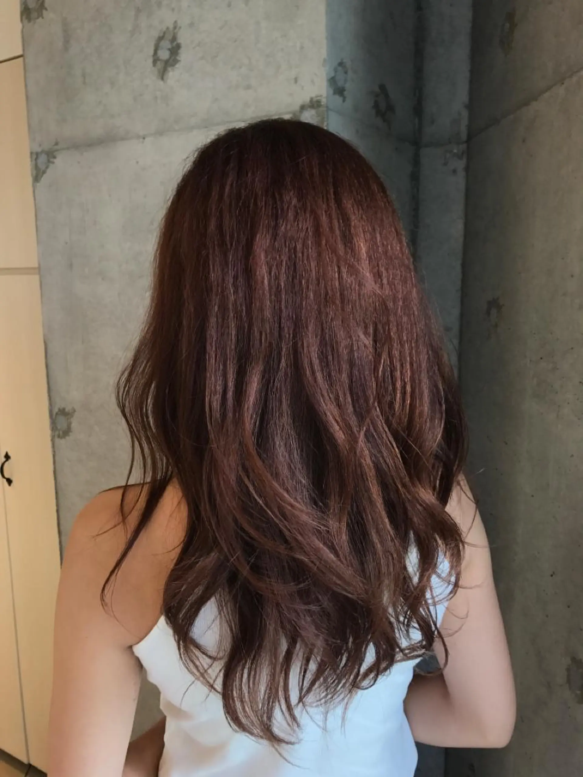 セミロング カラー 仁木 謙太のヘアスタイル