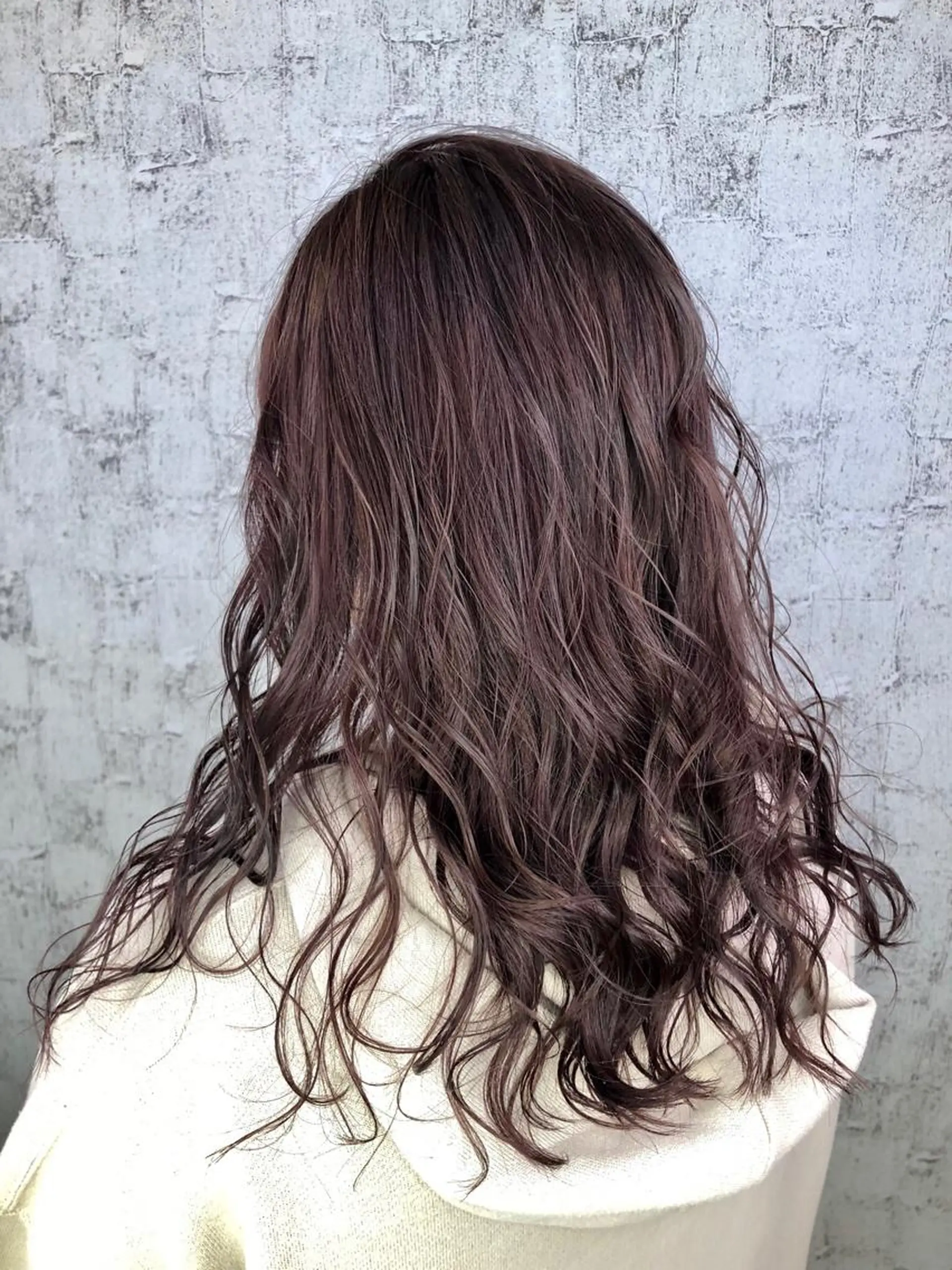 ロング カラー ブリーチ イルミナカラー ラベンダーカラー 透明感カラー✨ツヤ髪 廣畑昌志のヘアスタイル