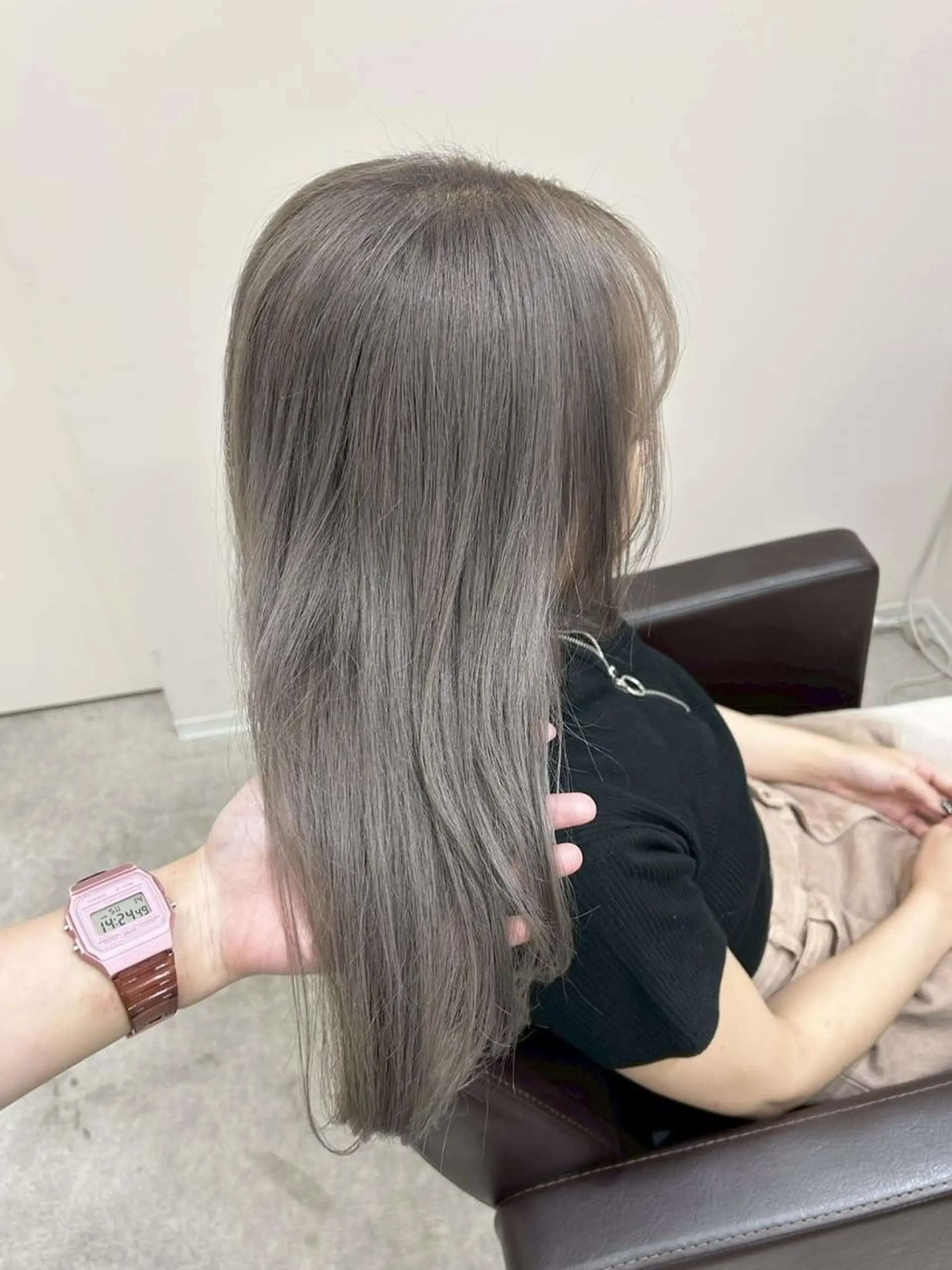 セミロング カラー ブリーチ ダブルカラー ハイトーンカラー ✨【公式】 juhl.横浜✨のヘアスタイル