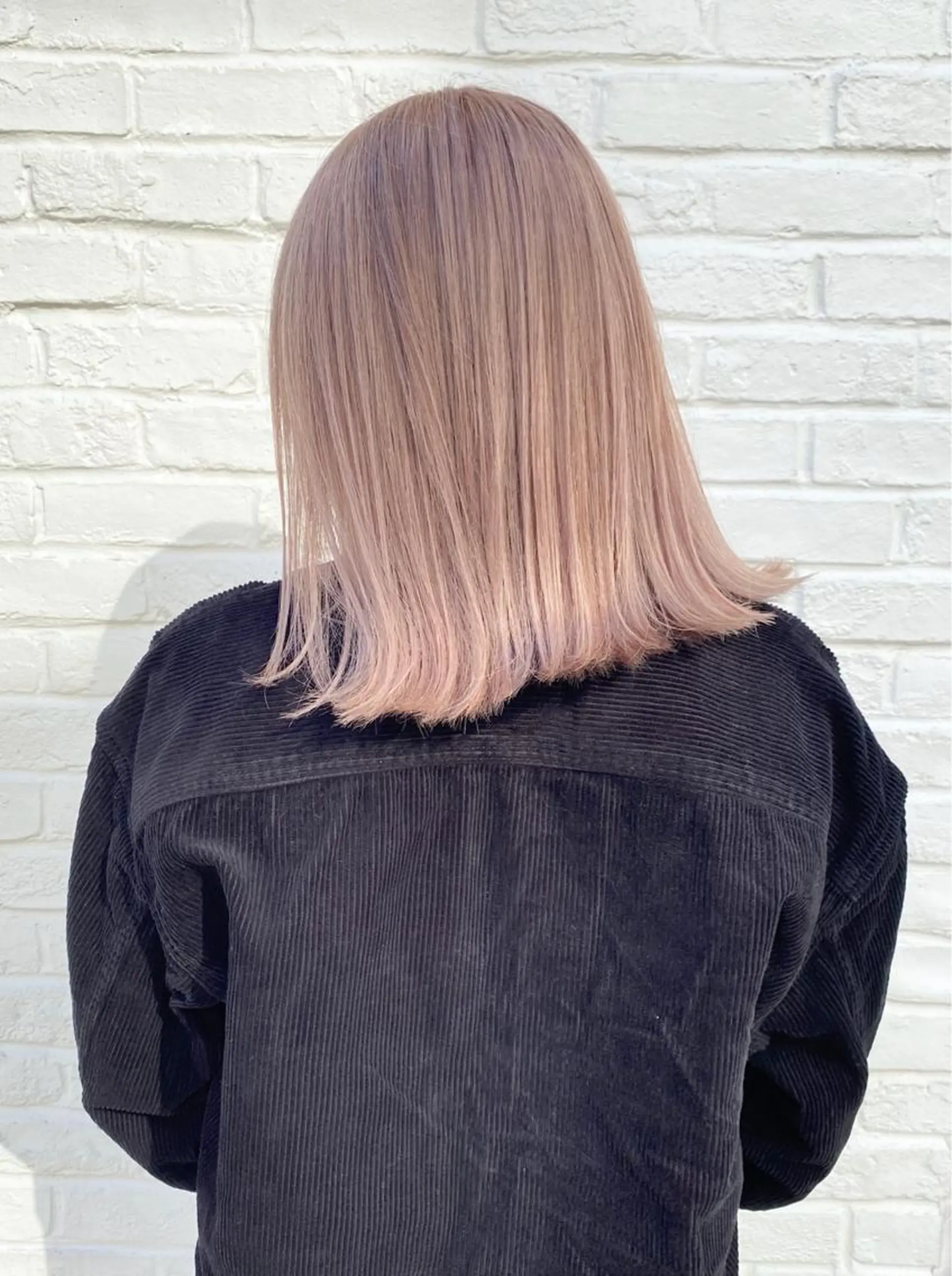 ミディアム カラー 似合わせハイトーン 🍯ayumi🍯のヘアスタイル