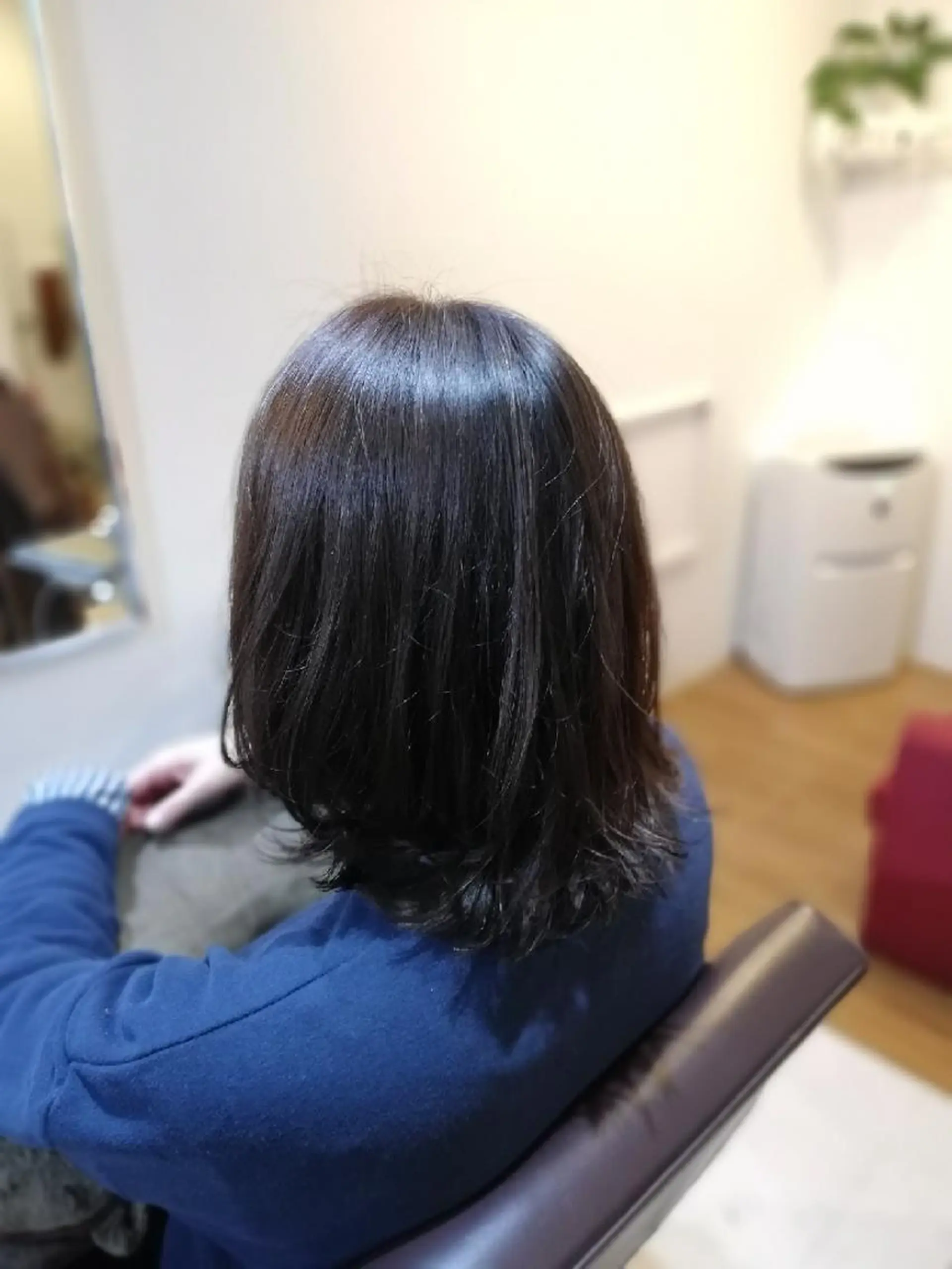 ミディアム カラー カット ヘアカラー トリートメント 北林 弘展のヘアスタイル