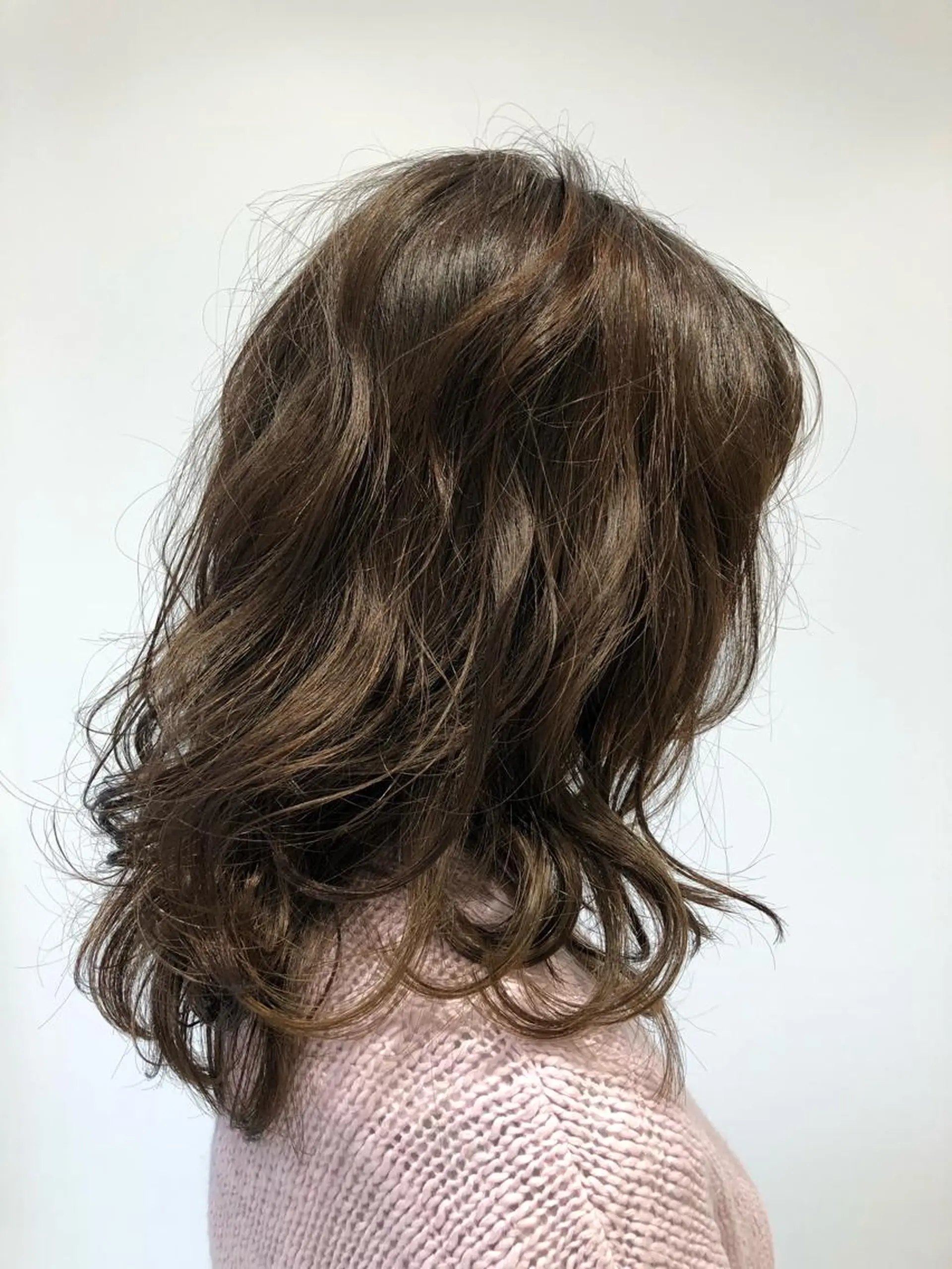 セミロング カラー 三川 洋樹のヘアスタイル