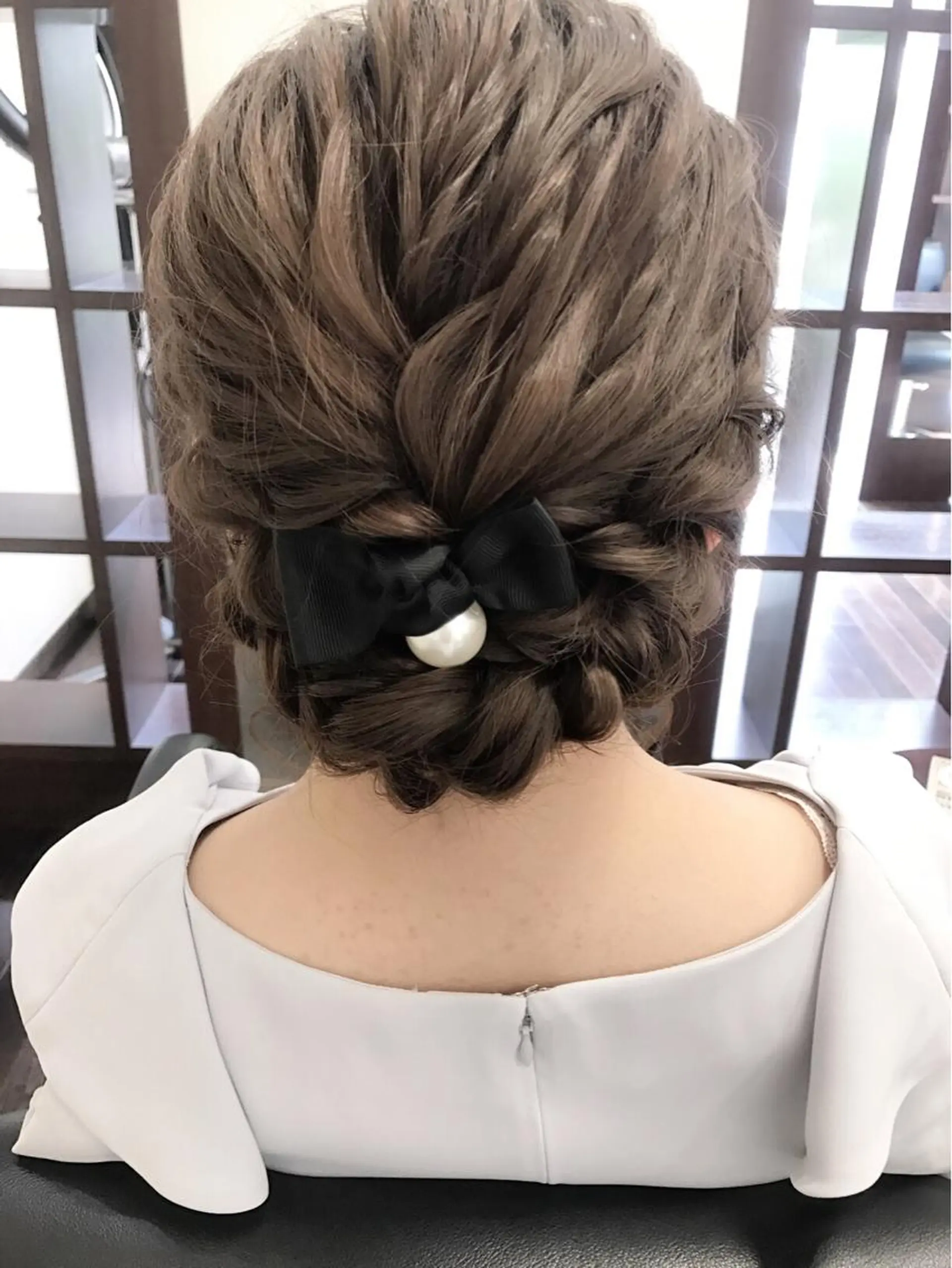 セミロング ヘアアレンジ 卒業式のヘアスタイル 沢田 瞳のヘアスタイル
