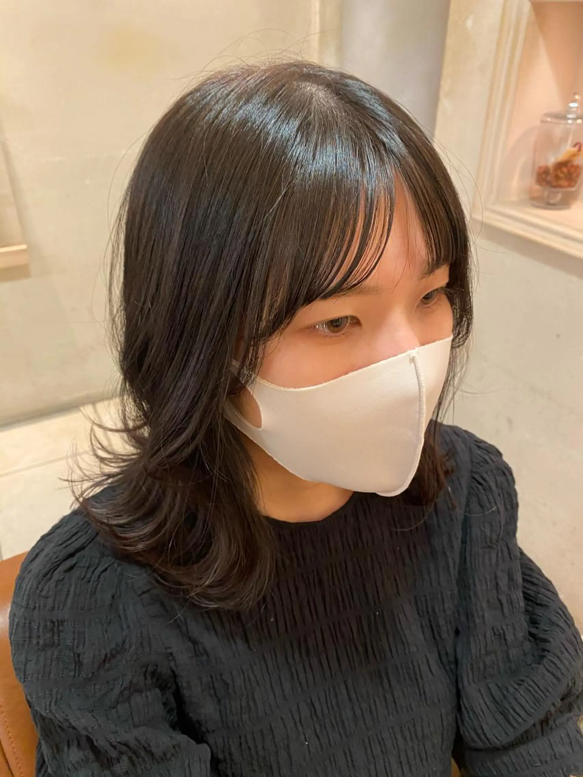 ミディアム 韓国風ヘア 小顔カット 外ハネヘア amie by afloat(エイミーバイアフロート)所属・井上 日菜乃のヘアスタイル