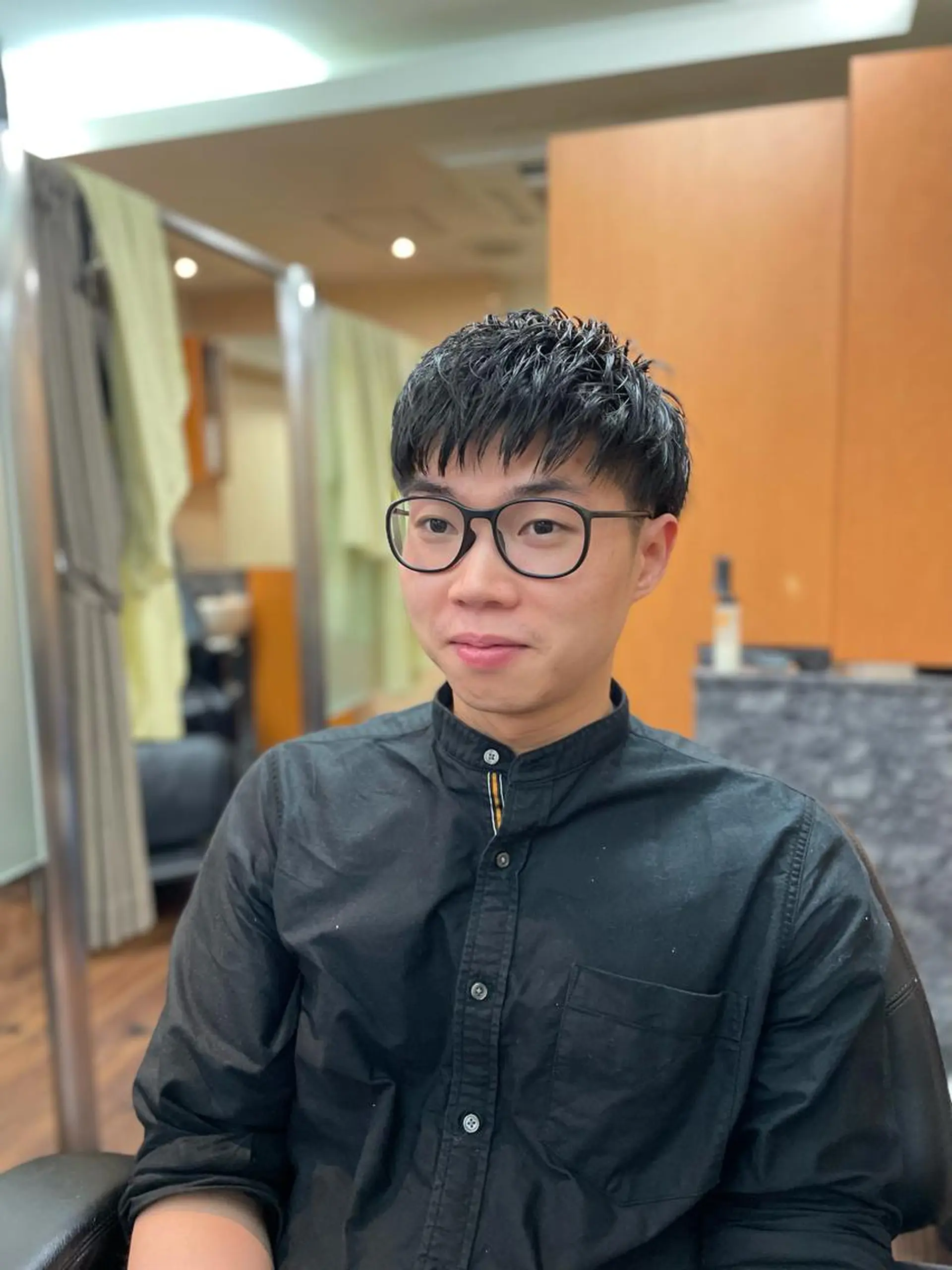 ショート メンズ メンズパーマ カット指名No1漆原 聡のヘアスタイル