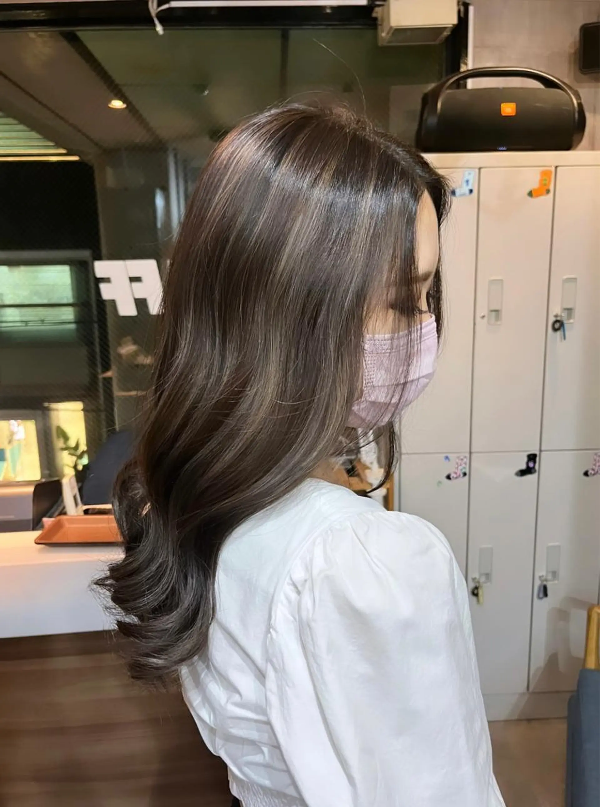 セミロング カラー ハイライトカラー ハイライト LAFF きよののヘアスタイル