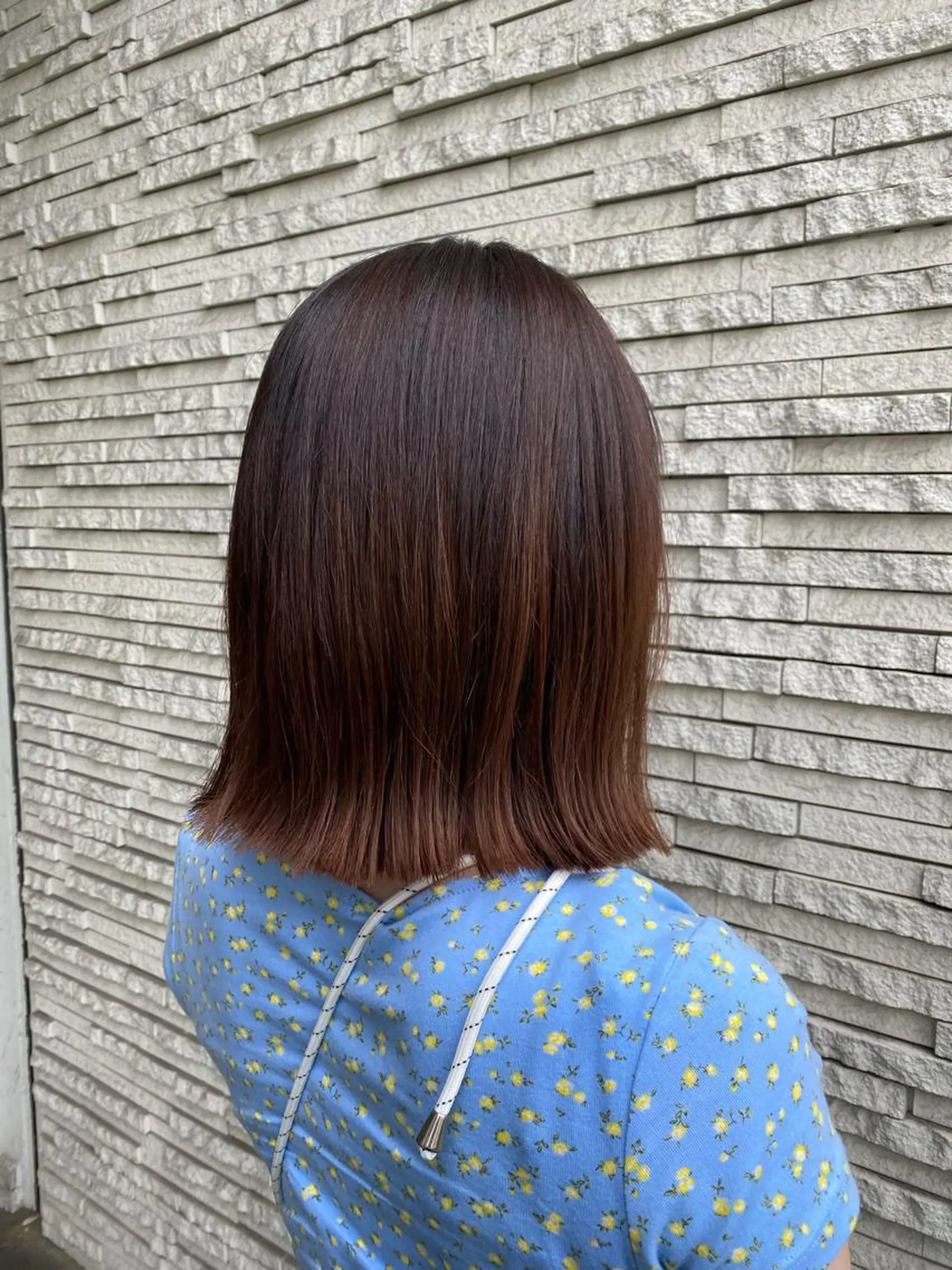 ミディアム ボブ フェイスヘアークリエイション所属・大形 誉のヘアスタイル