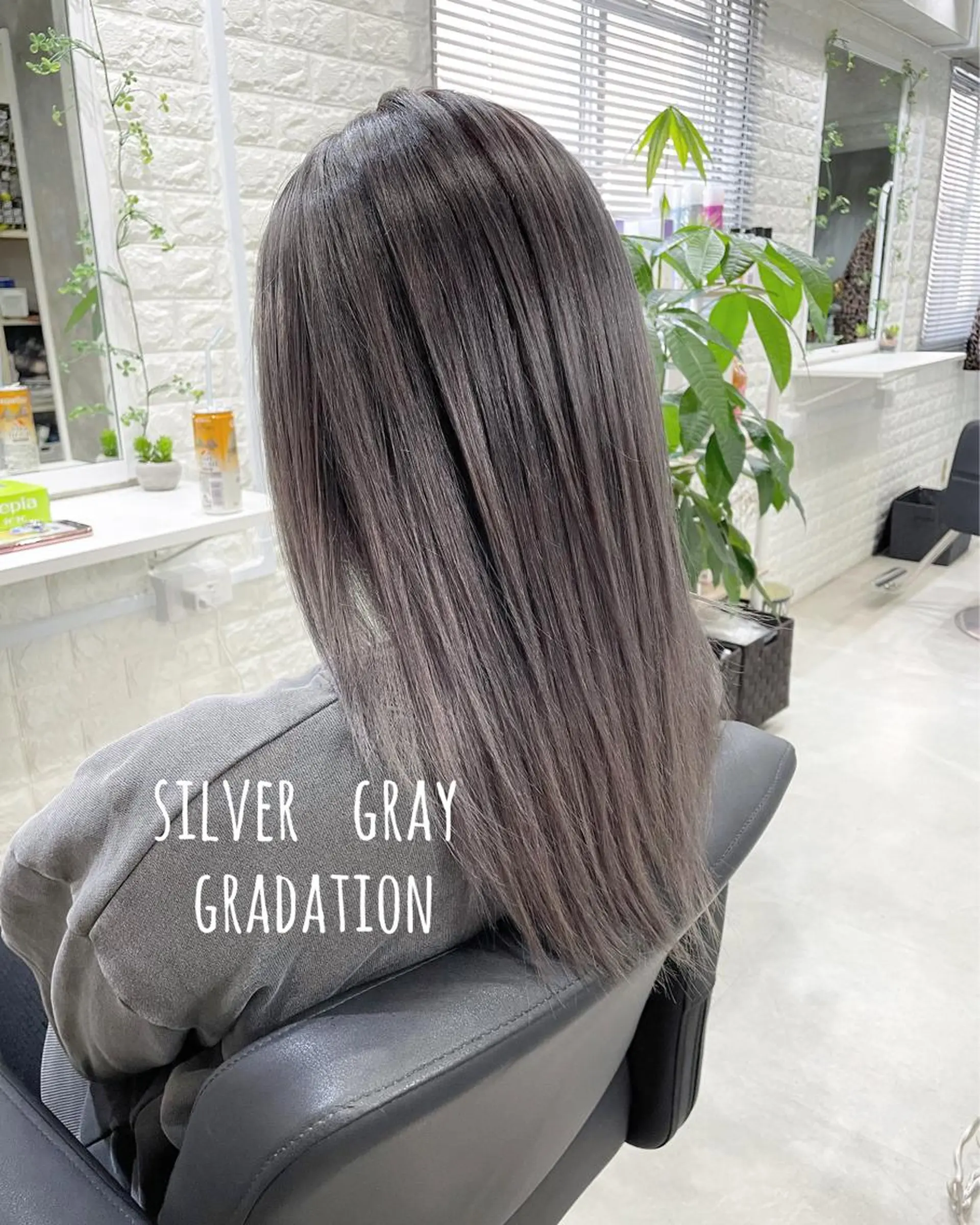 ミディアム カラー グラデーションカラー ハイトーンカラー シルバー ヘアカラー トリートメント Nino（ニーノ）所属・にしき さんのヘアスタイル