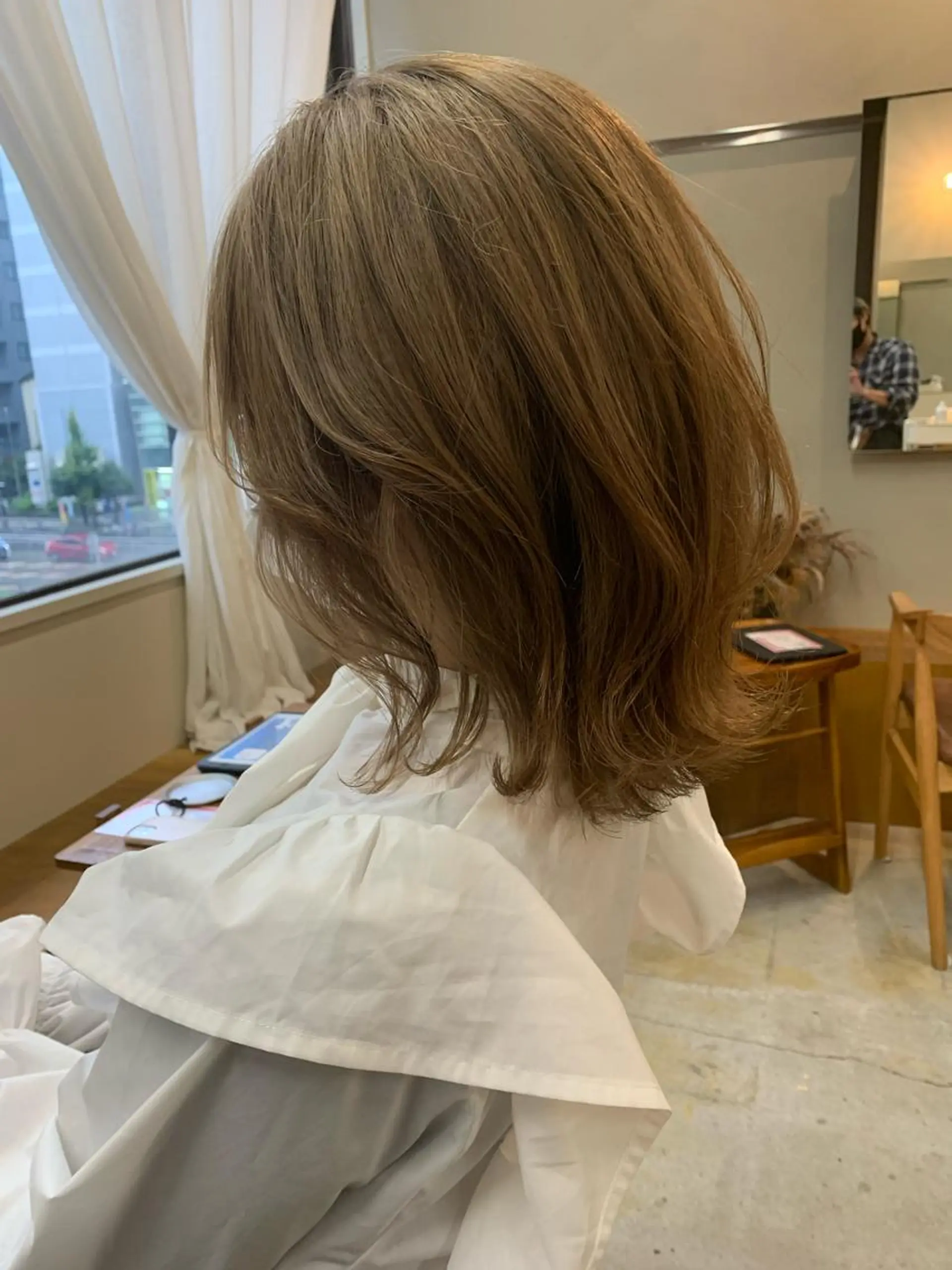ミディアム カット ヘアカラー トリートメント 名古屋/伏見/花屋 併設/不破新のヘアスタイル