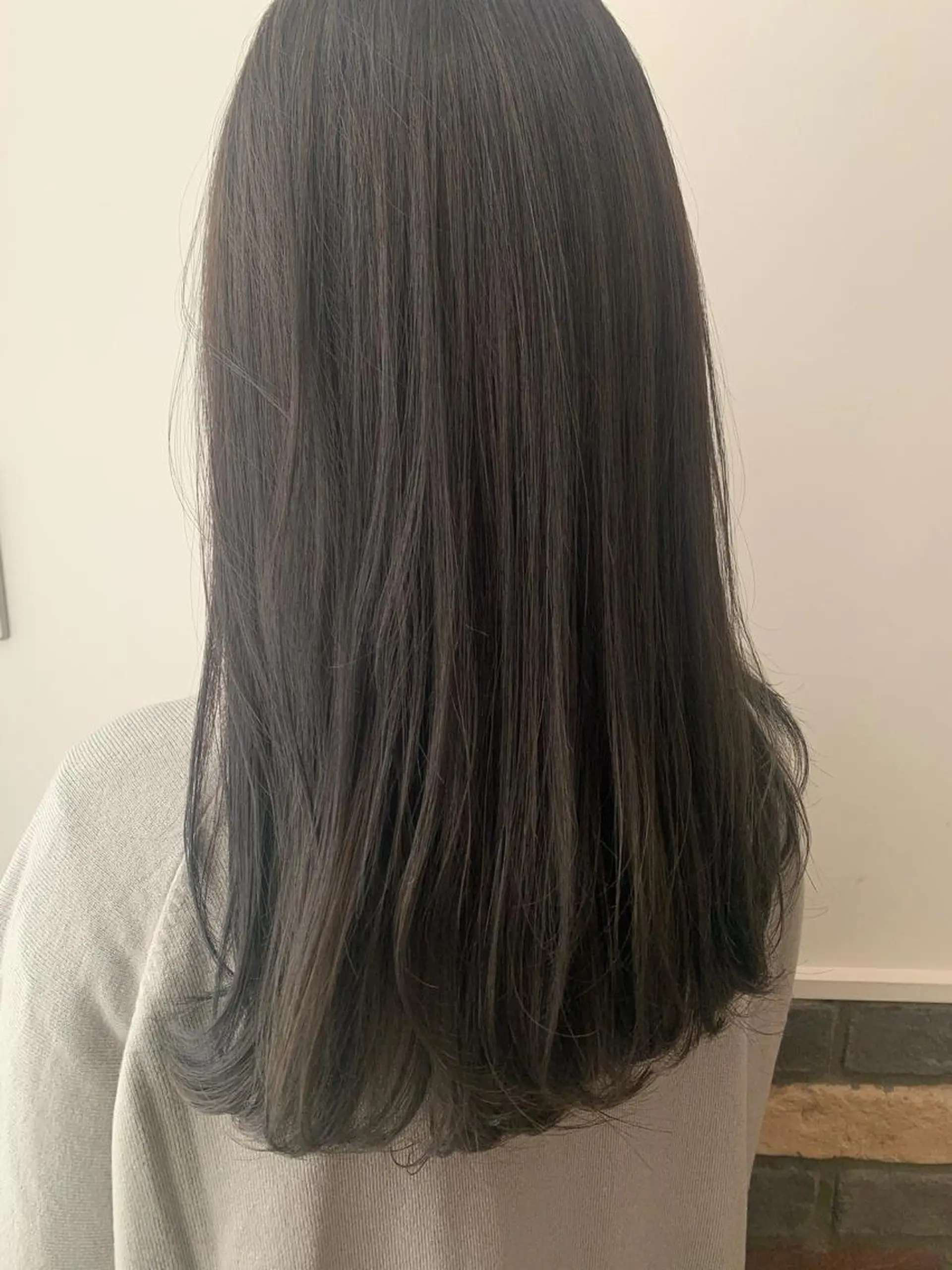 ロング ヘアカラー トリートメント 中井 茅佳のヘアスタイル