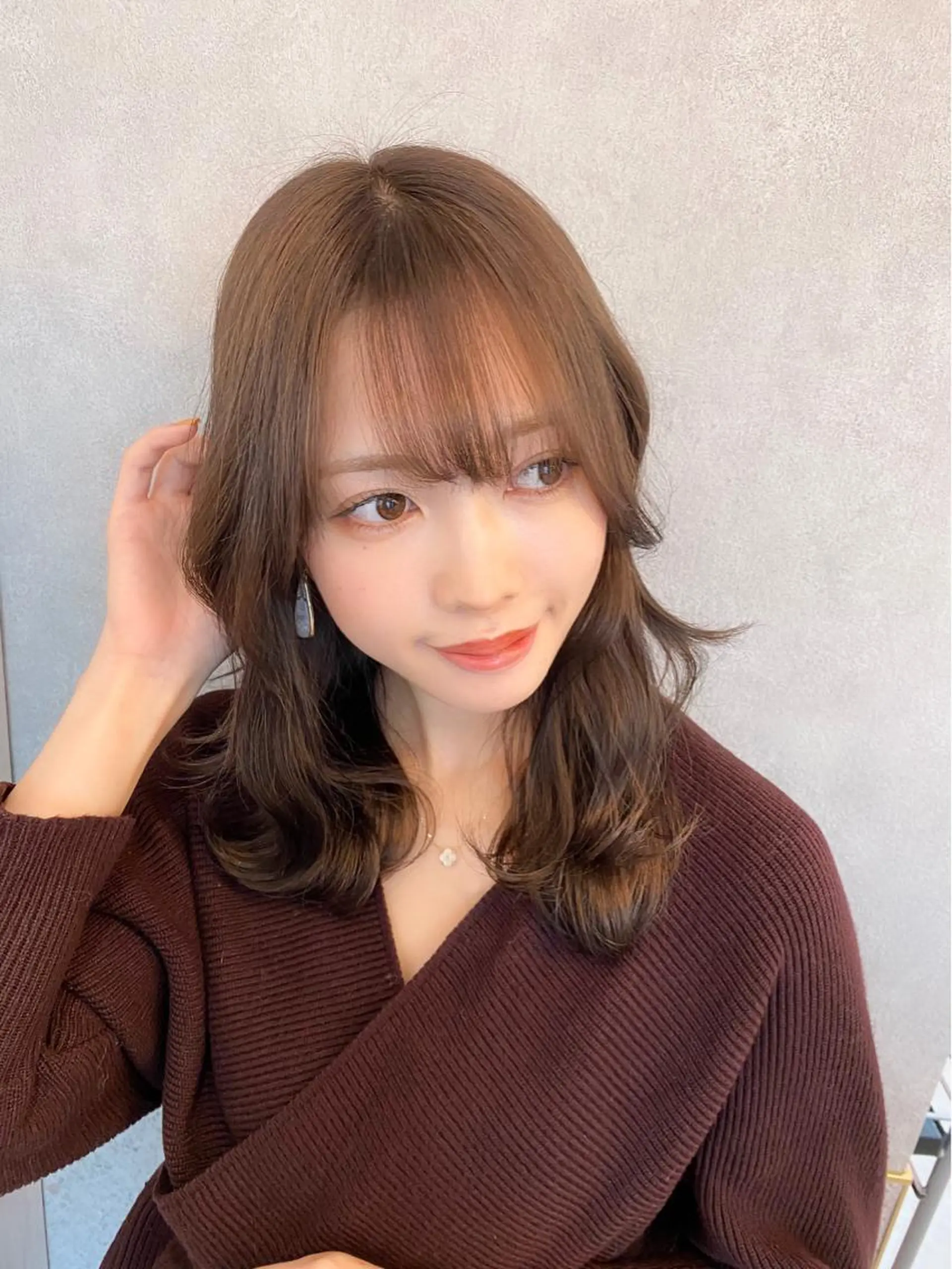 セミロング カラー シールエクステ セミロングパーマ ブリーチ ケアブリーチ ダブルカラー カット ヘアカラー 縮毛矯正 トリートメント 新宿/韓国風レイヤー 髪質改善/渋谷直樹のヘアスタイル