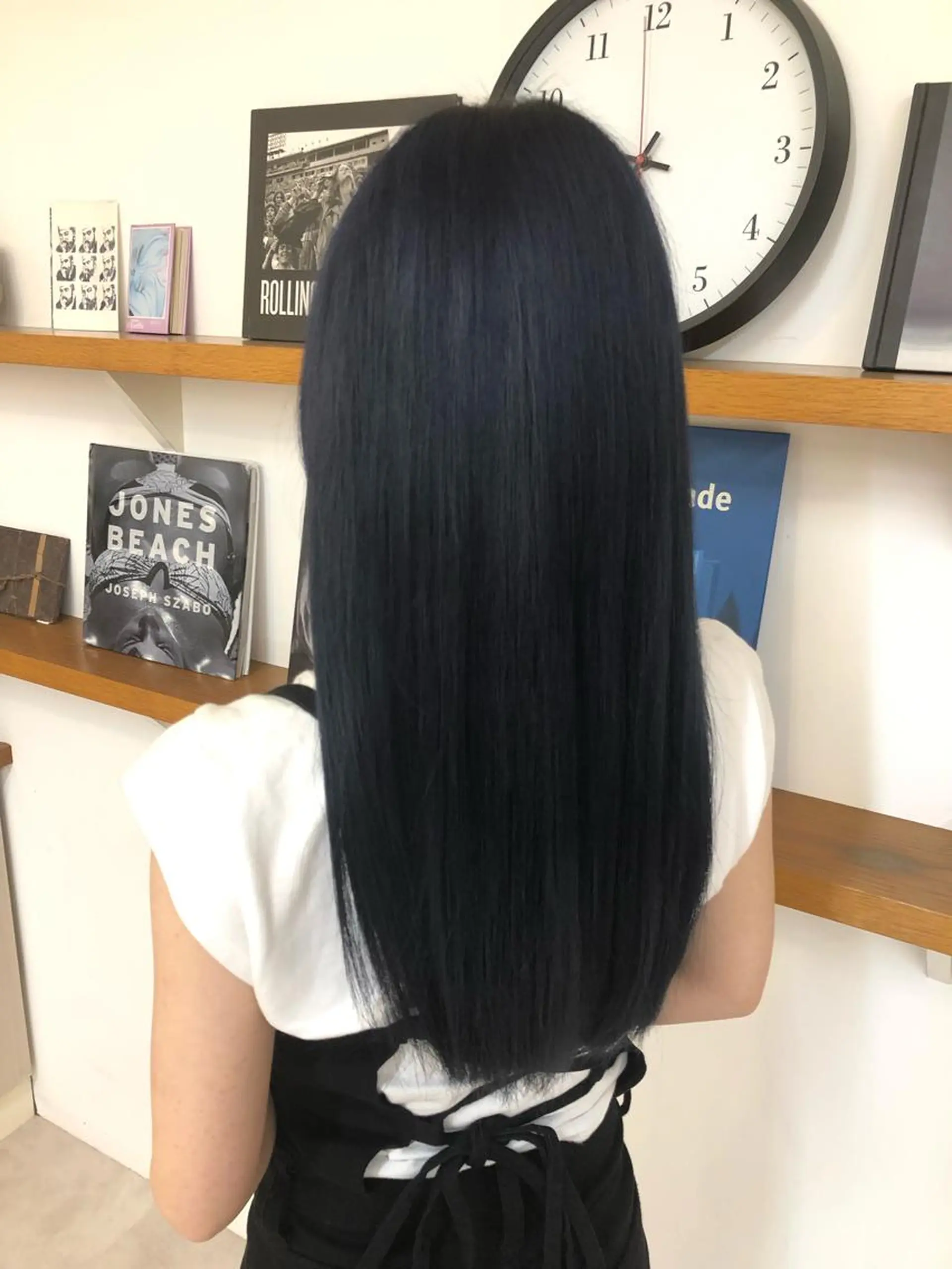 カラー 黒髪 ブルーカラー ブルーブラック ヘアカラー トリートメント リンダ所属・ベージュ/ボブ /縮毛矯正/スズキのヘアスタイル