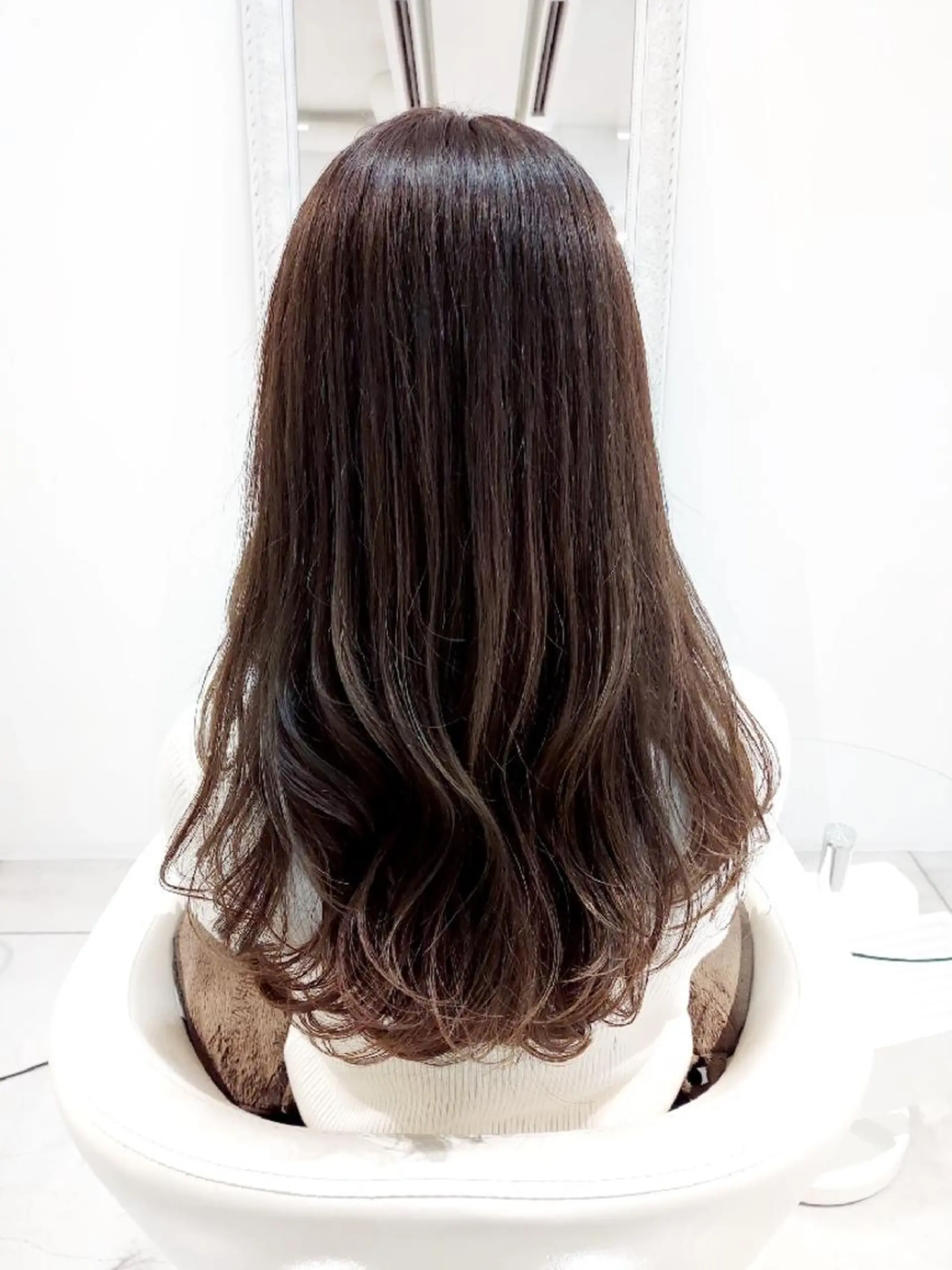 ロング カラー ベージュカラー 透明感カラー 樋口 千尋のヘアスタイル