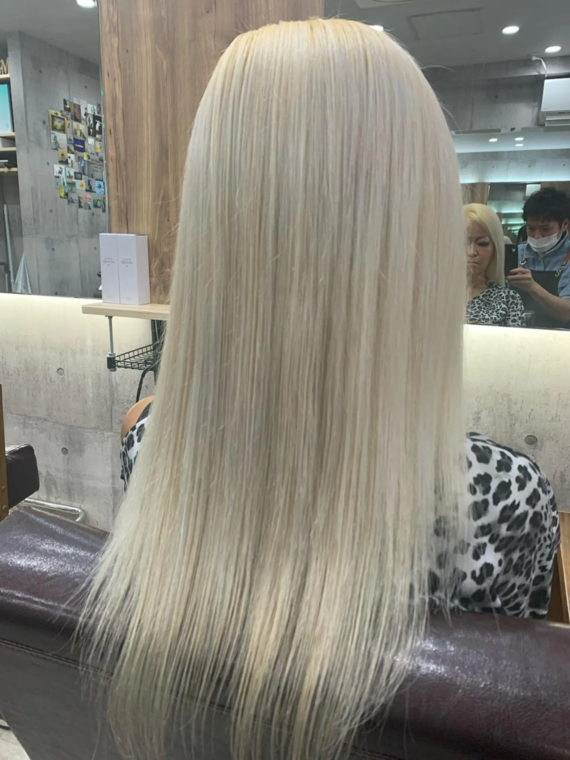 ロング カラー バレイヤージュ ブリーチ ケアブリーチ ダブルカラー イヤリングカラー ヘアカラー トリートメント memento 斎藤大覚のヘアスタイル