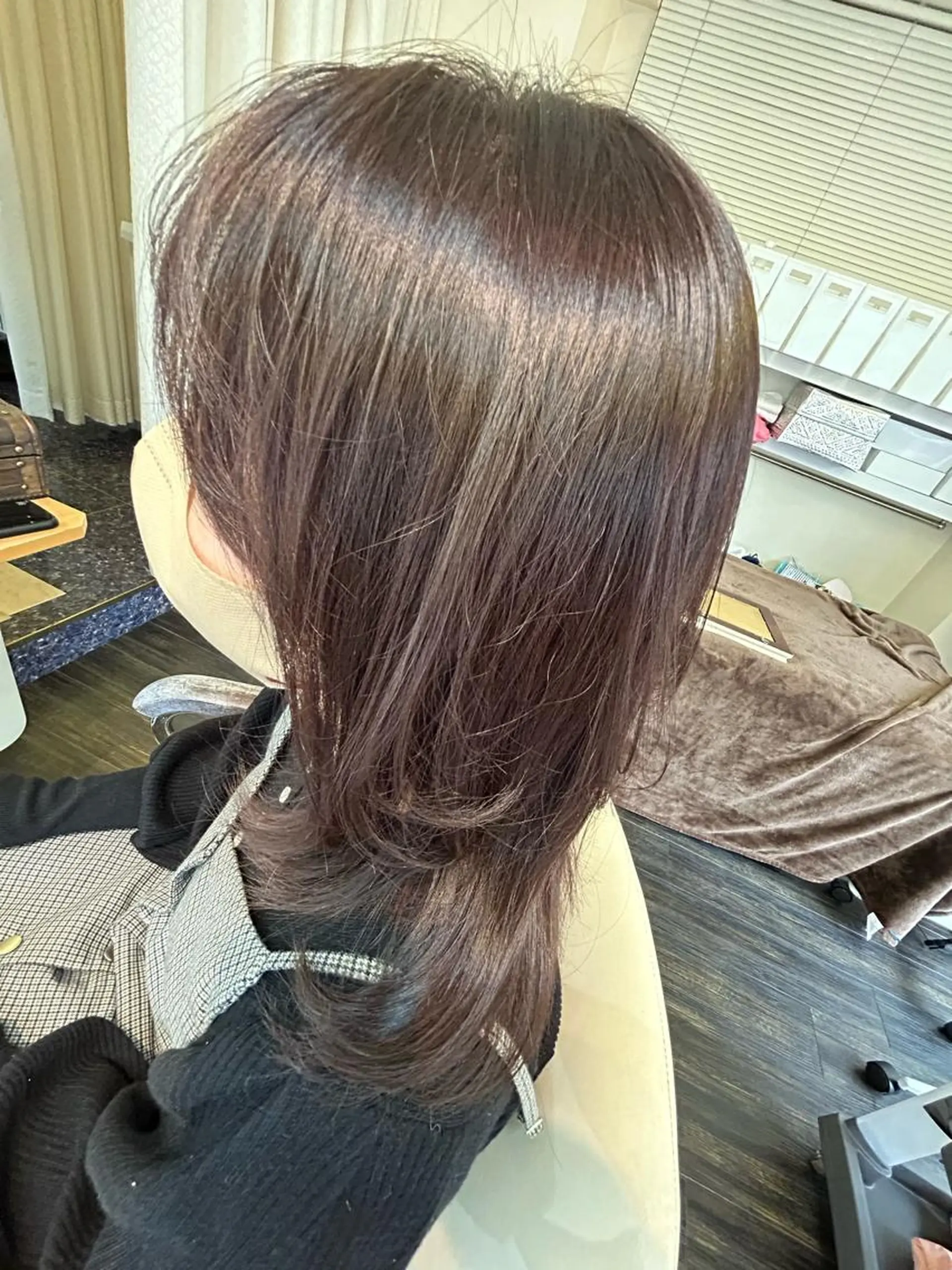 セミロング カット ヘアカラー トリートメント ヘアセット DiMPlE  ディンプル所属・🌸スタイリスト 山浦美恵のヘアスタイル