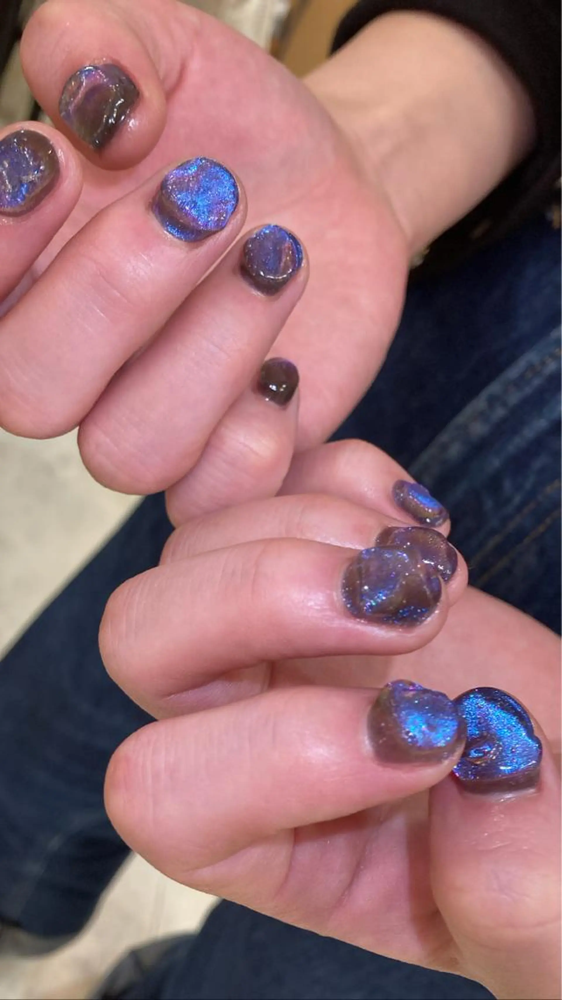 ネイル nailsalon hue所属・小山 羽奈のネイルデザイン