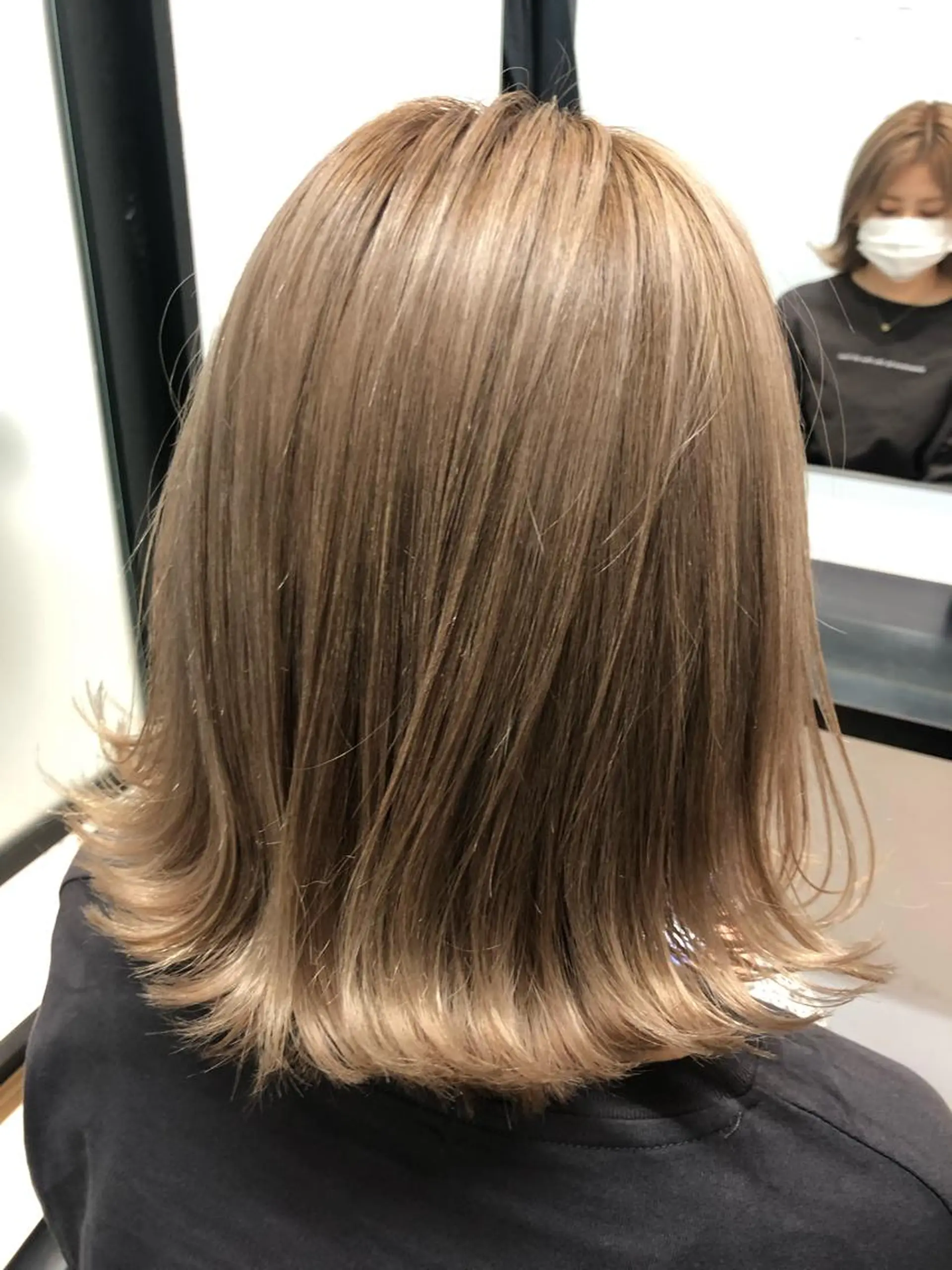 ミディアム カラー ベージュカラー ミルクティーベージュ yuuna/ ハッシュカット🎀のヘアスタイル