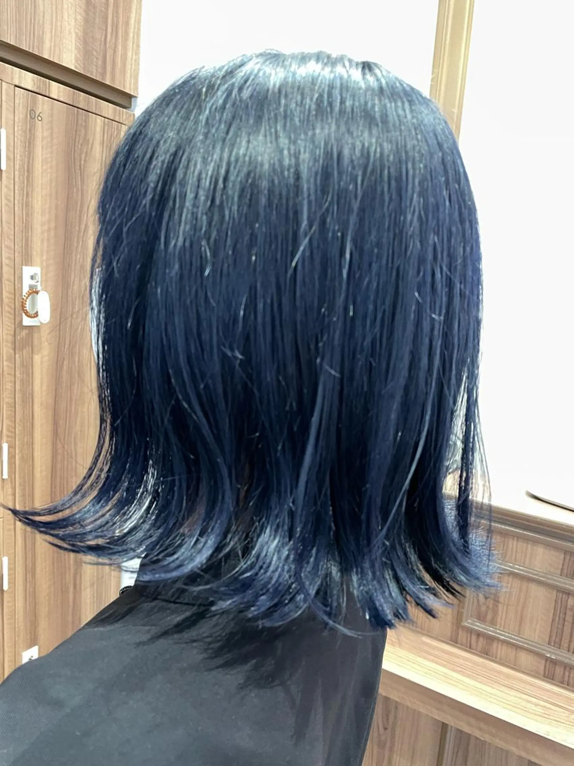ミディアム カラー ブルーカラー ネイビーカラー ナカタケ ユウのヘアスタイル
