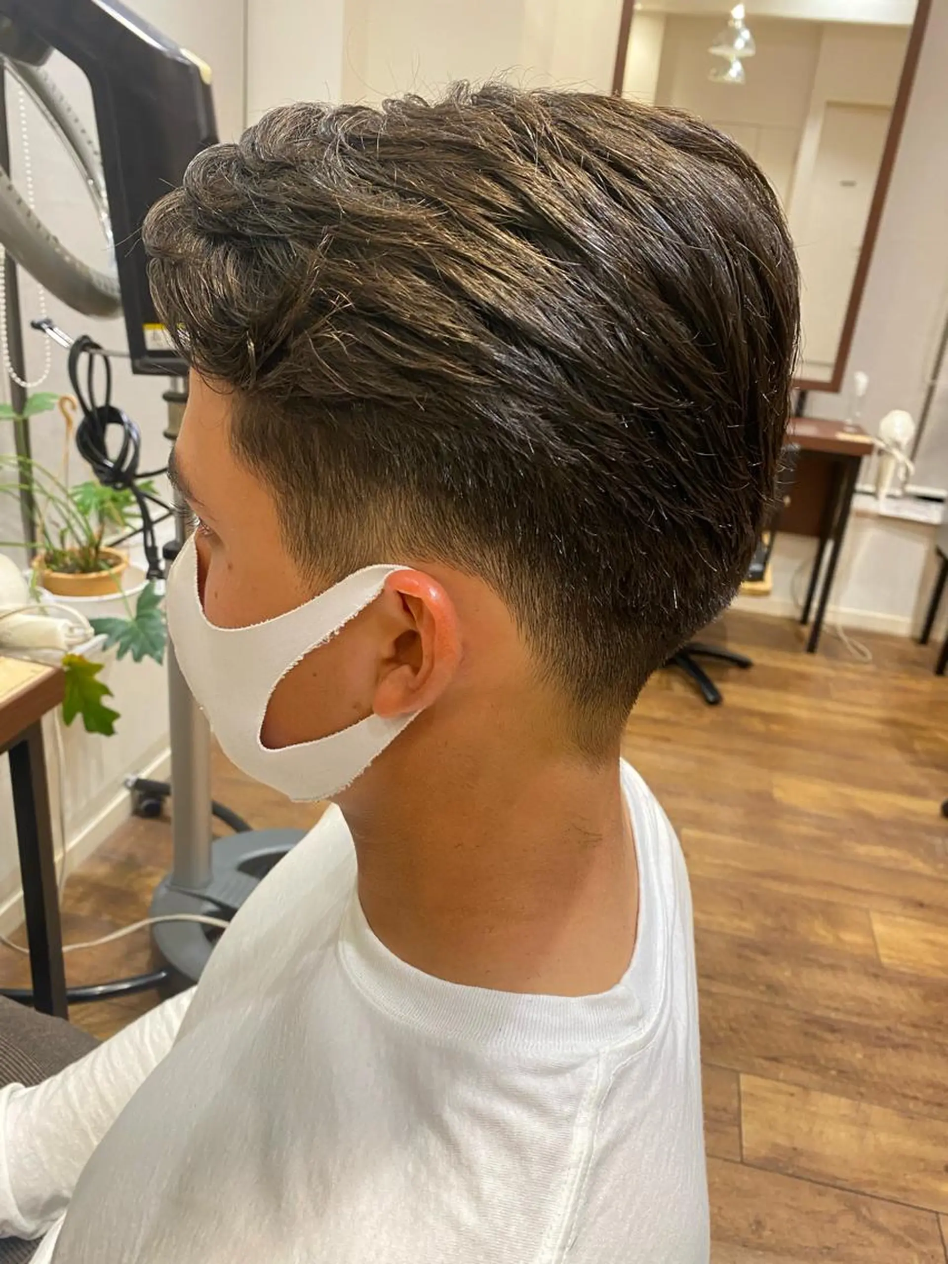 メンズ フェードカット mina .のヘアスタイル