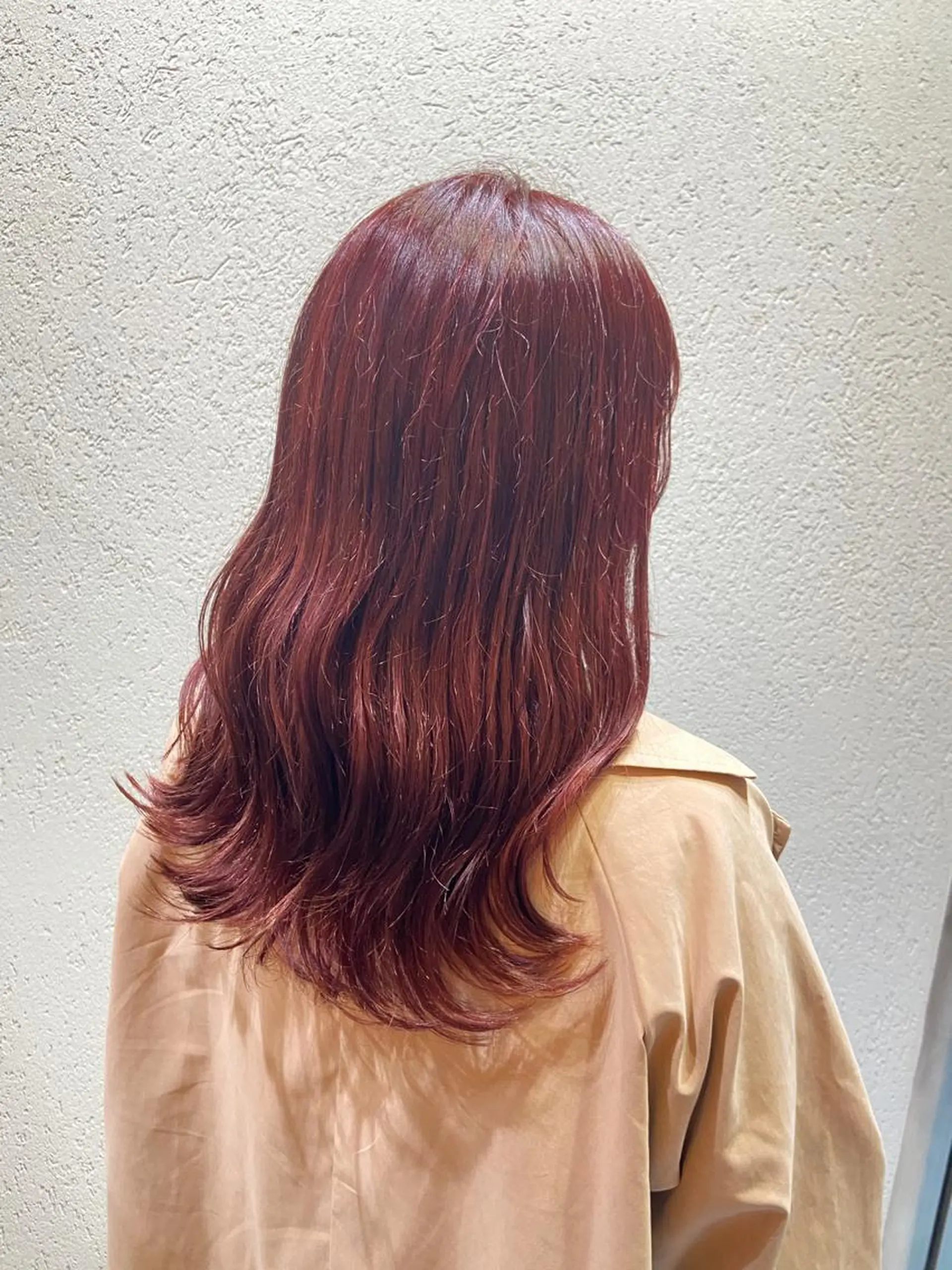 ロング カラー ブリーチ ダブルカラー ブリーチなしカラー ピンクカラー バイオレットカラー カット ヘアカラー トリートメント ノイシキ サキのヘアスタイル