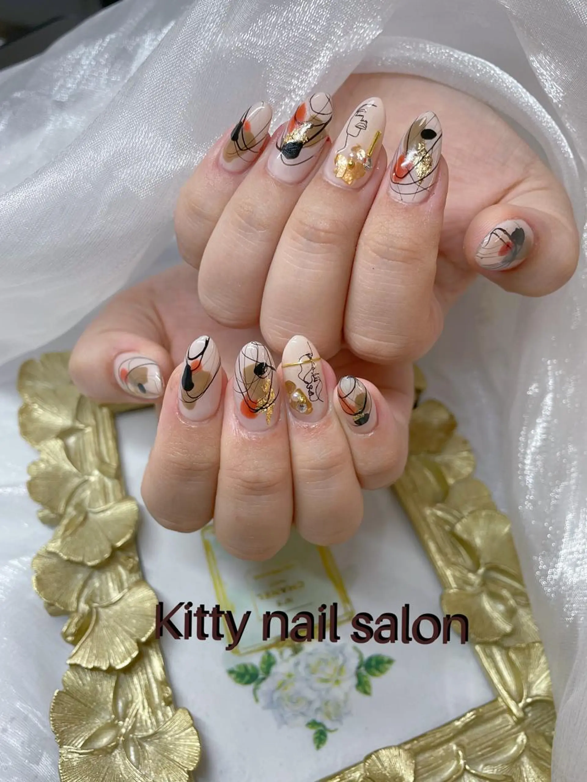 ネイル ハンドネイル kitty nail salonのネイルデザイン