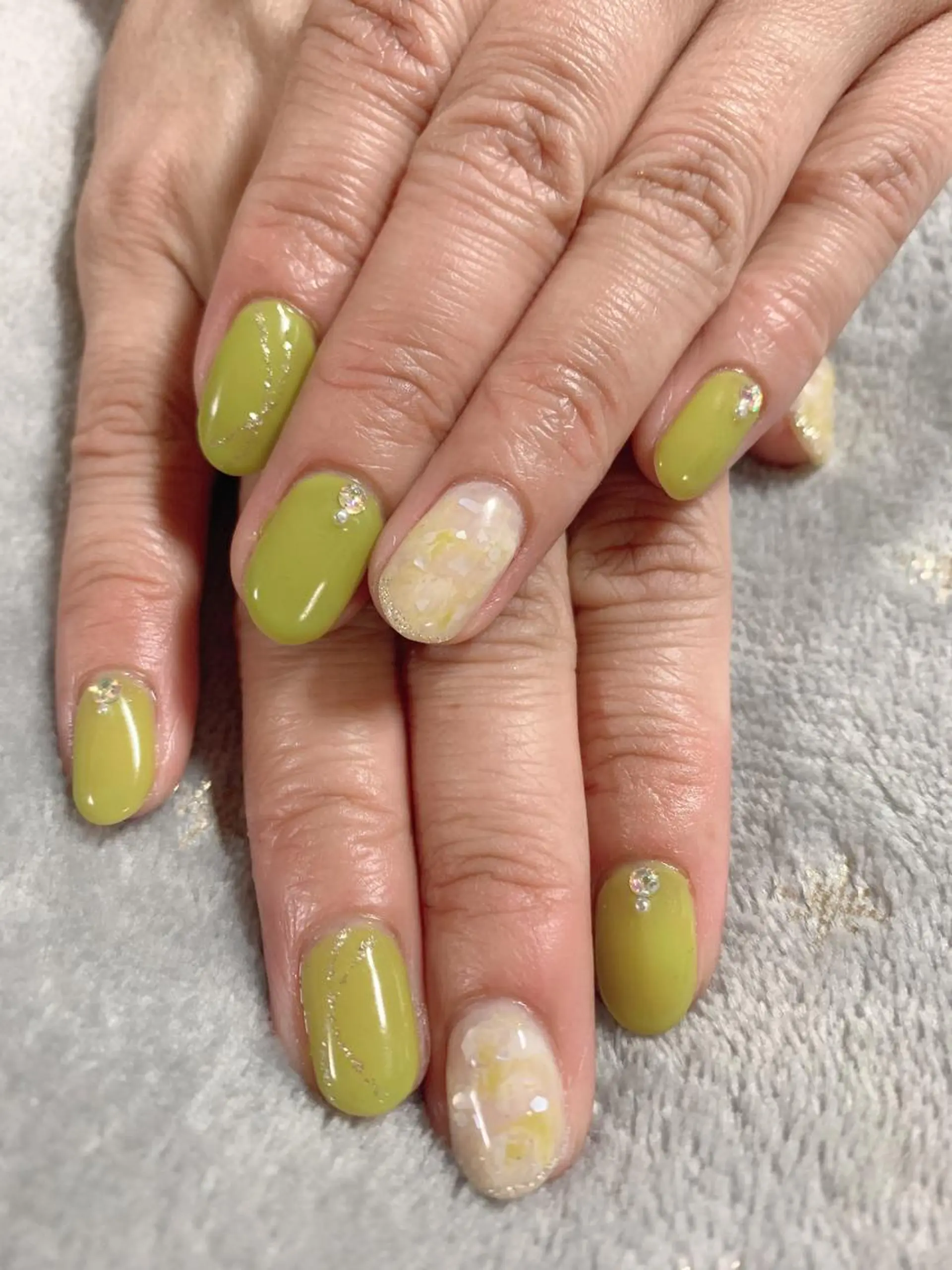 ネイル ハンドネイル グラマラス ネイルのネイルデザイン