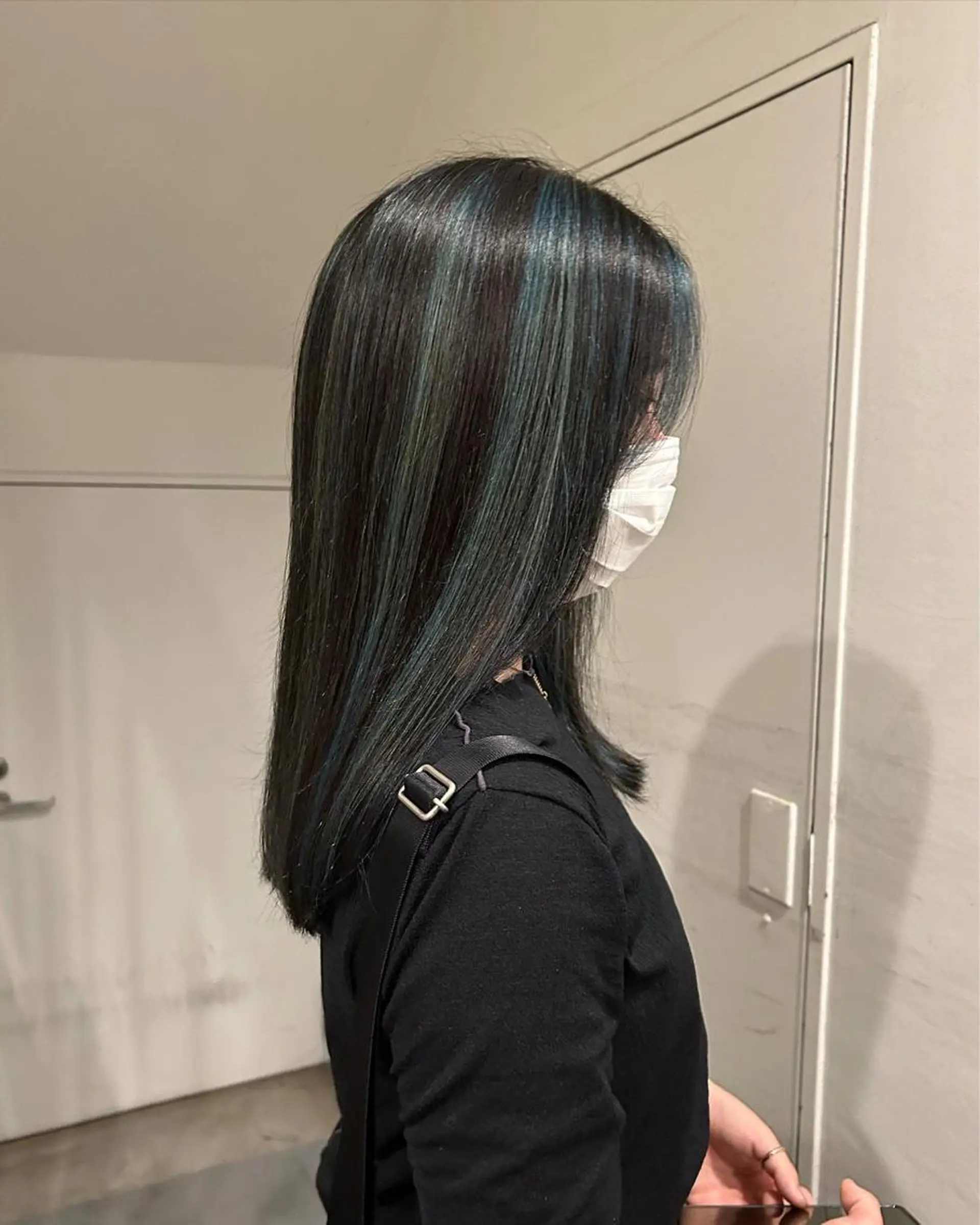 セミロング カラー ハイライトカラー ハイライト hen所属・心斎橋/レイヤー/ ブリーチ/モエのヘアスタイル