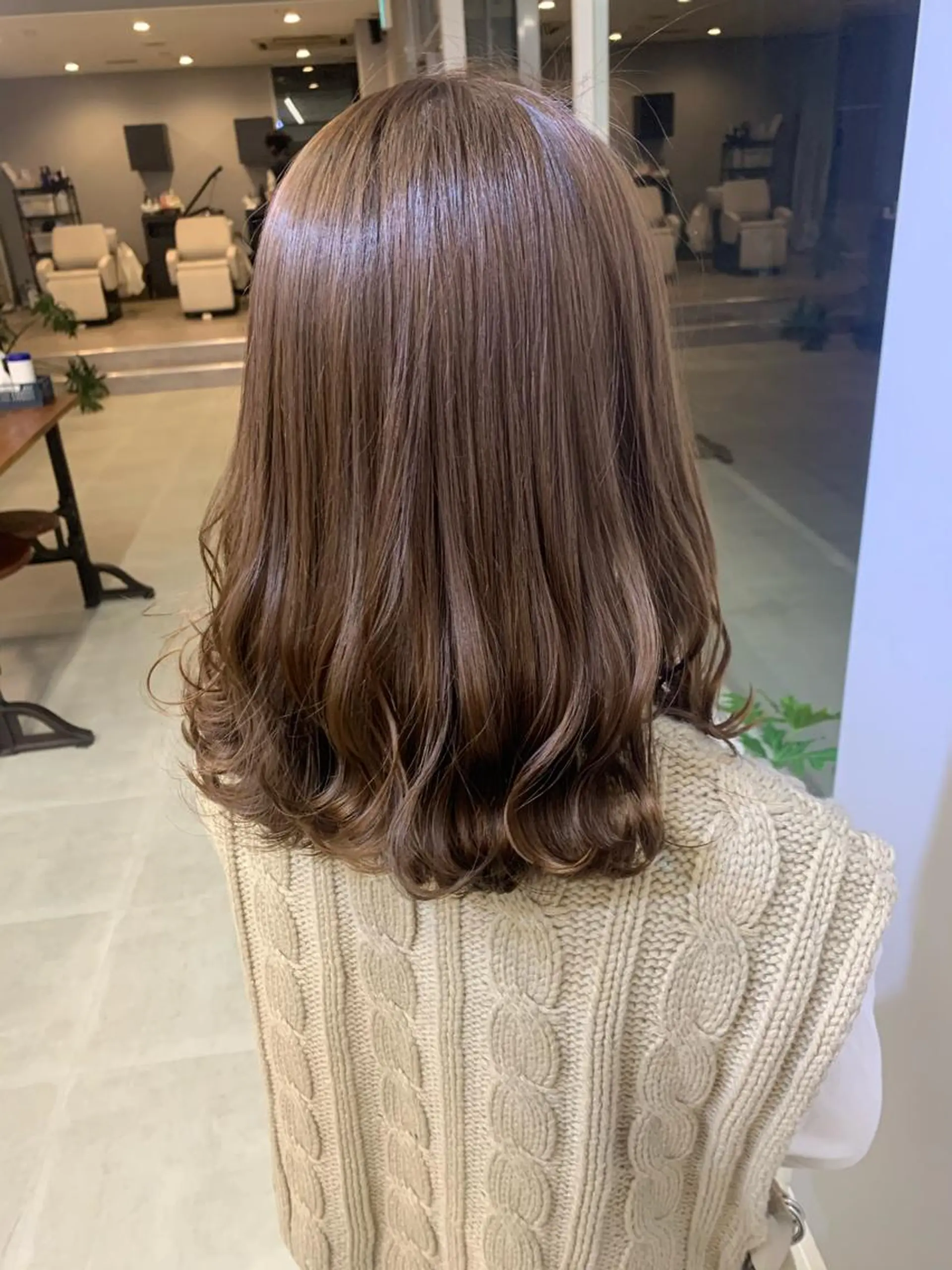 ミディアム カラー ベージュカラー 透明感カラー ヘアカラー theF___ yukoのヘアスタイル