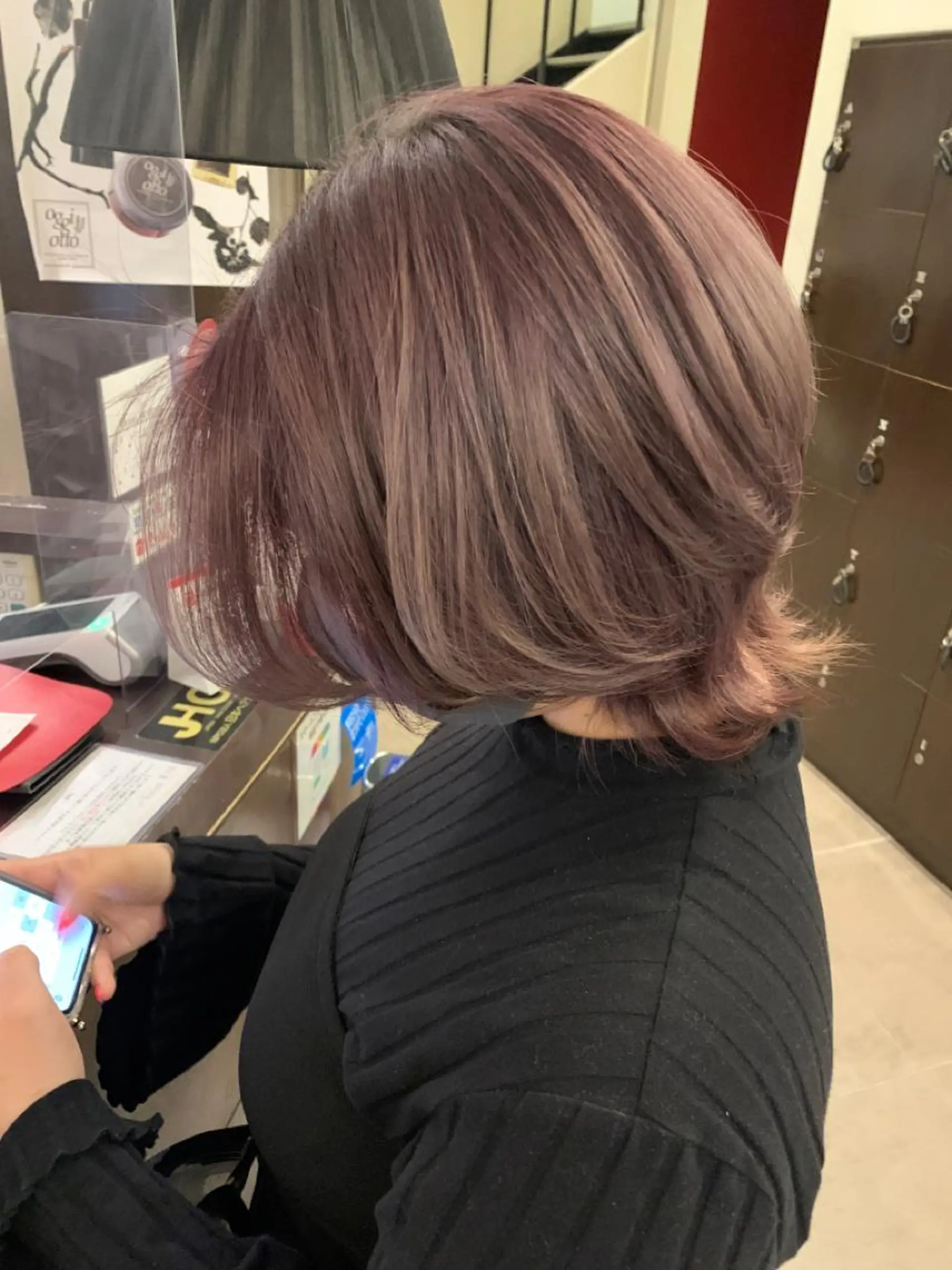 ショート カラー ヘアアレンジ メンズ キッズ ショートボブ メンズバレイヤージュ メンズブリーチ メンズハイライト メンズハイトーン 🌈難波🌈ベージュ カラー【ヒロム】のヘアスタイル