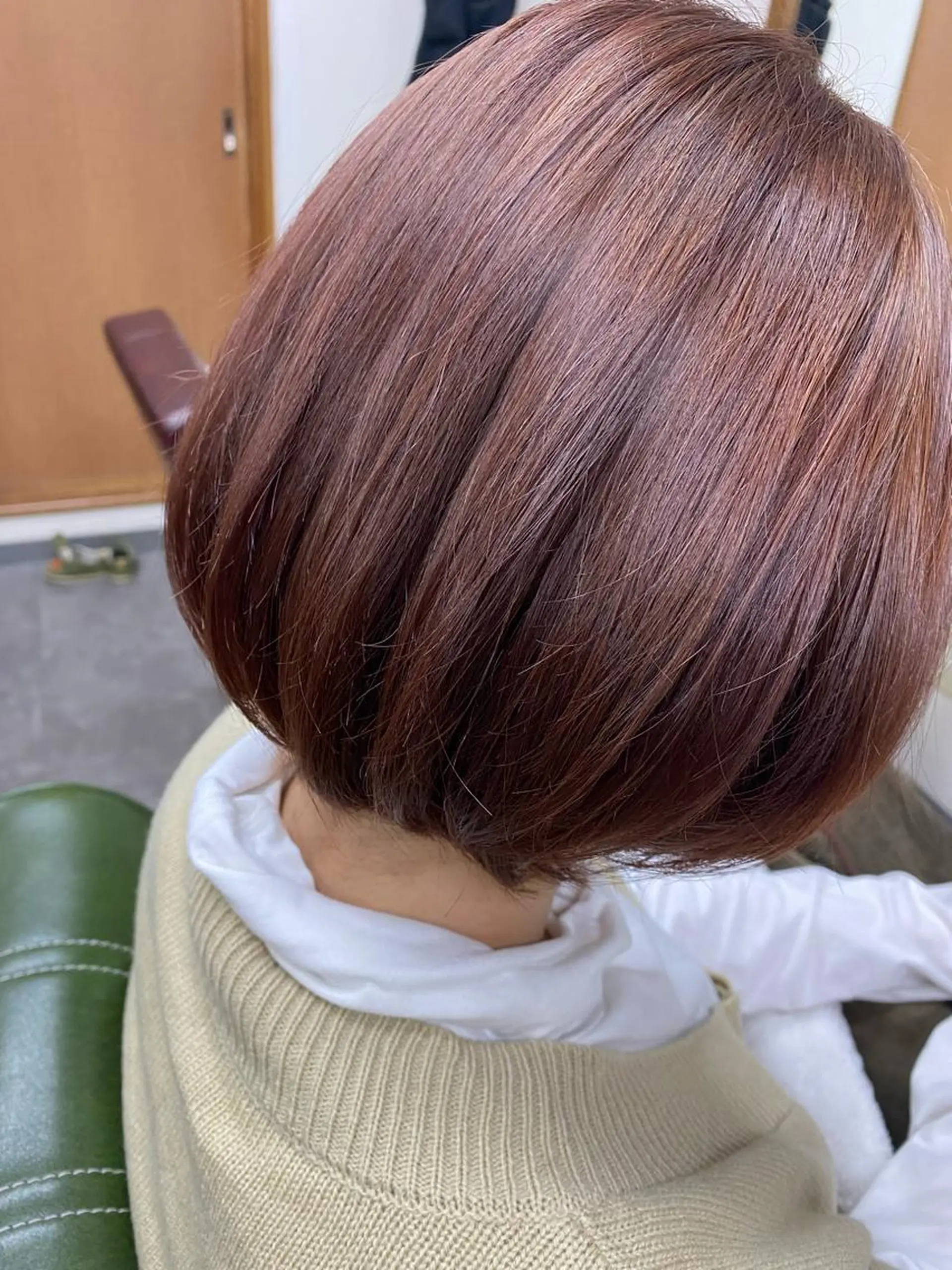 ショート アッシュ 永沼 真依のヘアスタイル