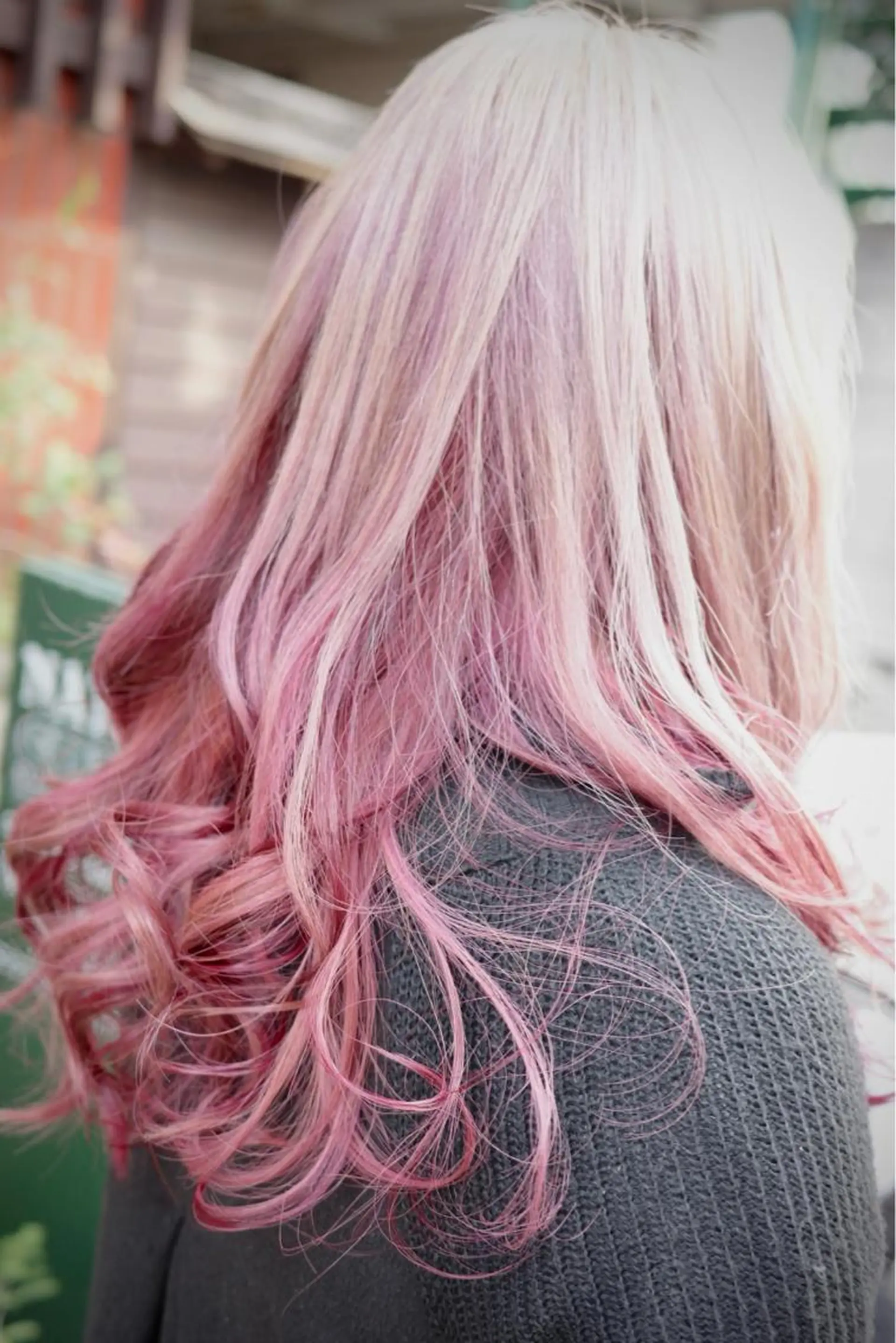 セミロング カラー セミロングパーマ バレイヤージュ ブリーチ ケアブリーチ ダブルカラー KAH所属・Koichi Satoのヘアスタイル