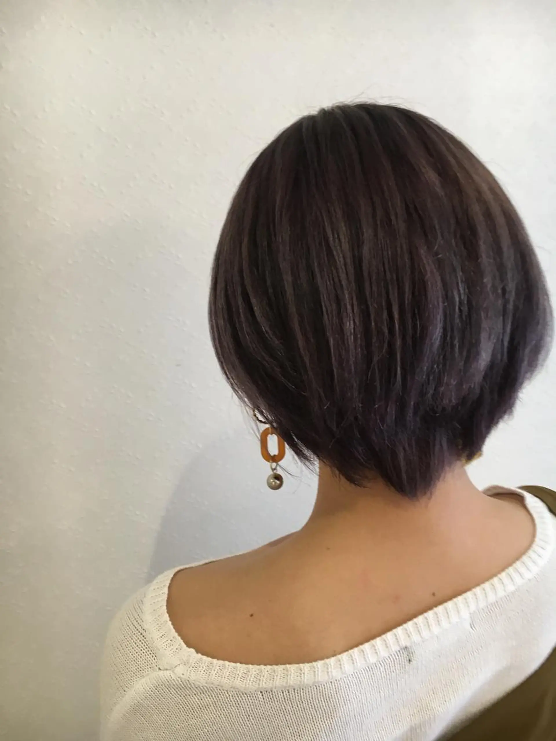 ショート カラー ヘアカラー 宮内 真乃のヘアスタイル