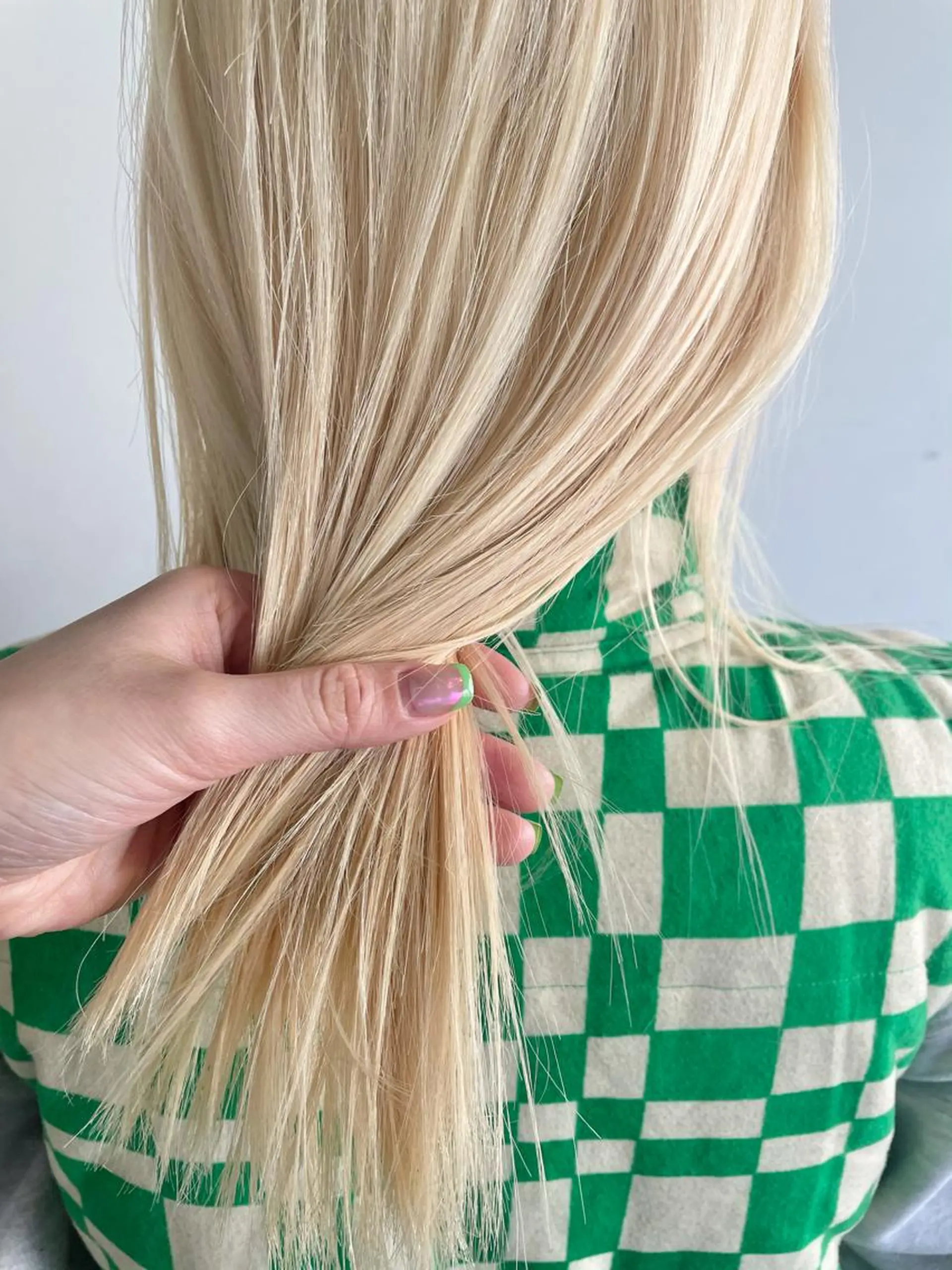 ミディアム カラー ヘアカラー トリートメント yurika☁️ 似合わせ｜レイヤーのヘアスタイル