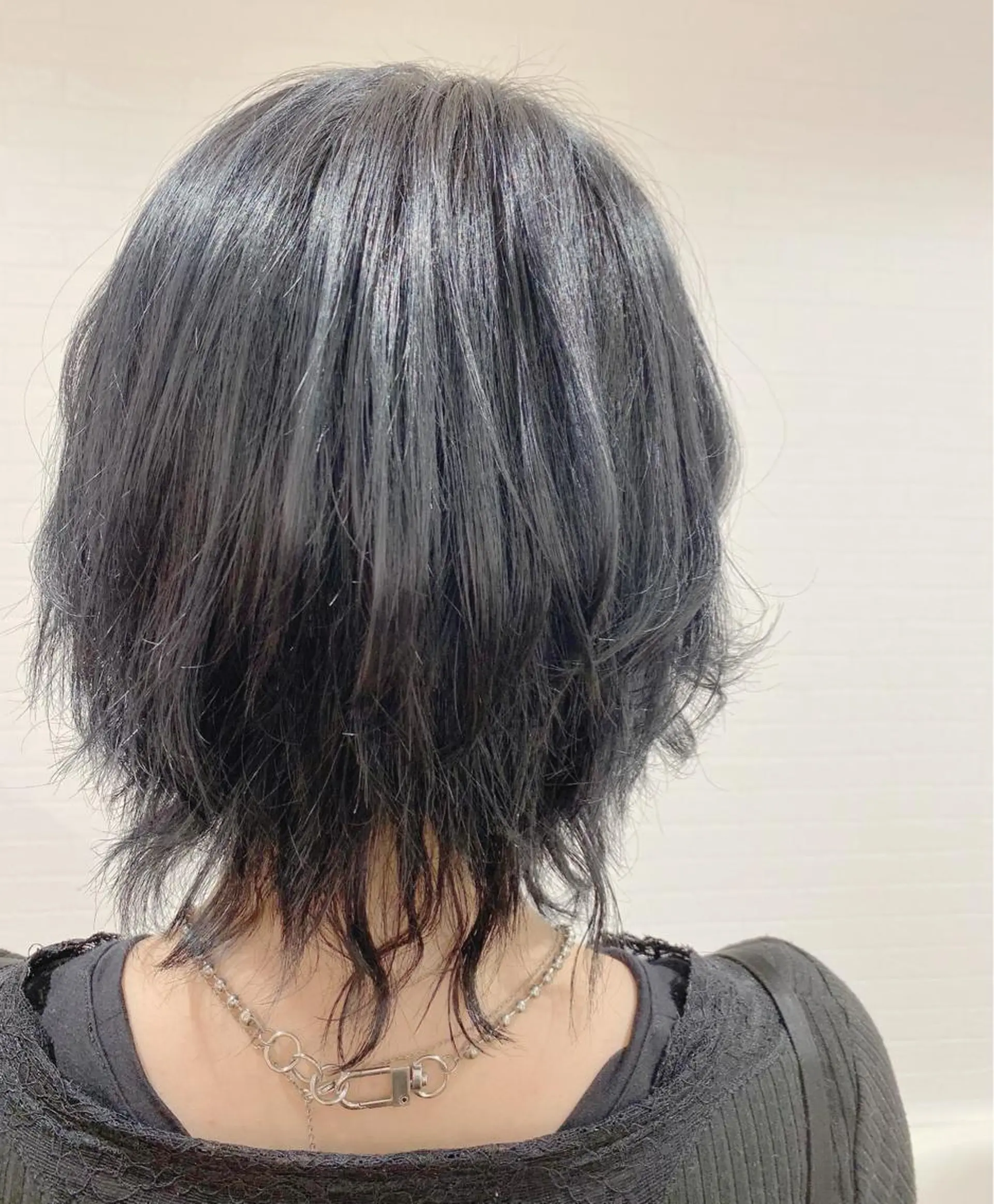 ショート カラー アッシュ ブルーカラー ネイビーカラー GRANLUSSO 〜グランルッソ駅前店所属・木口 嘉美のヘアスタイル