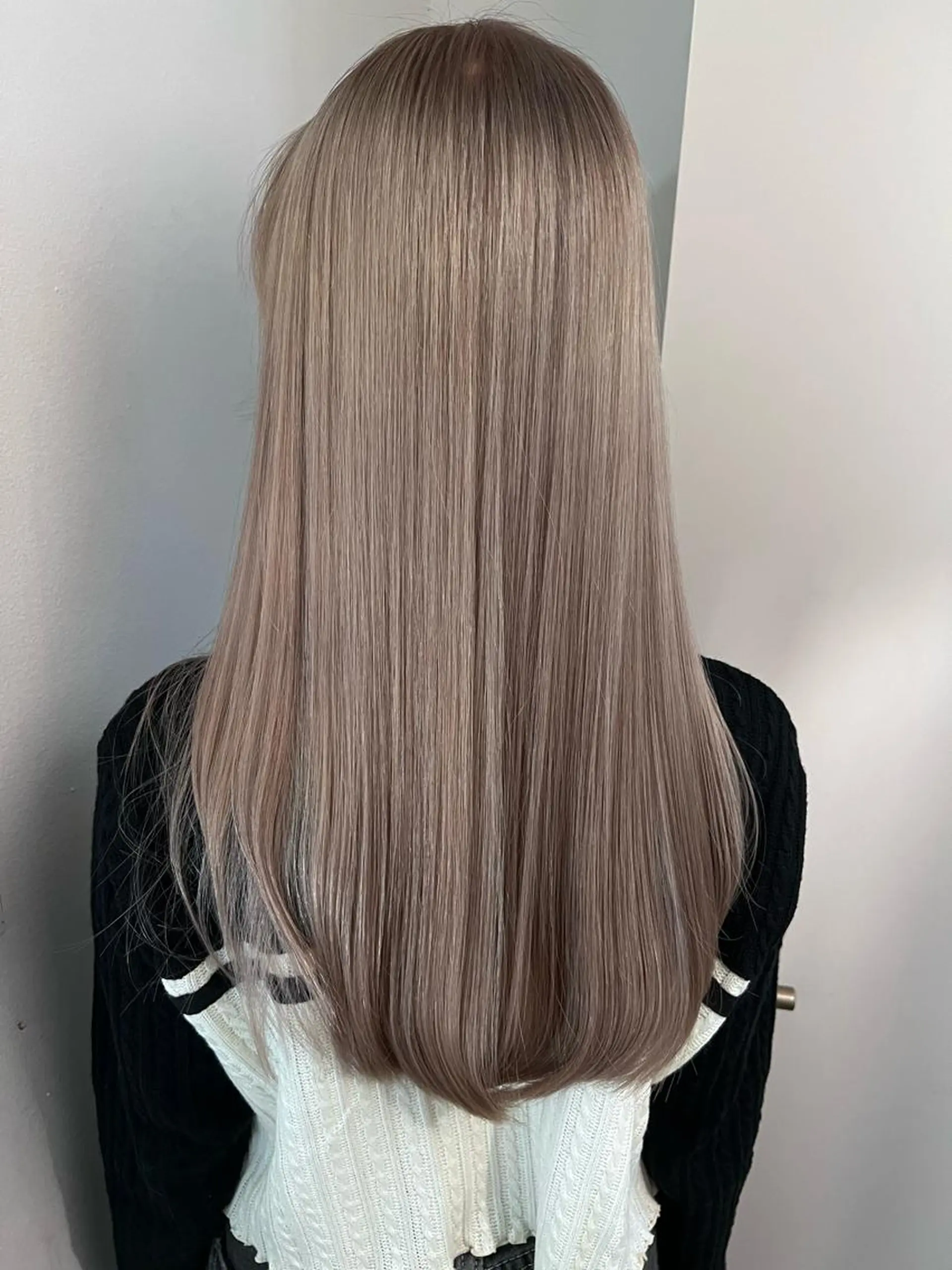 ロング Airi 韓国y2k レイヤーカットのヘアスタイル