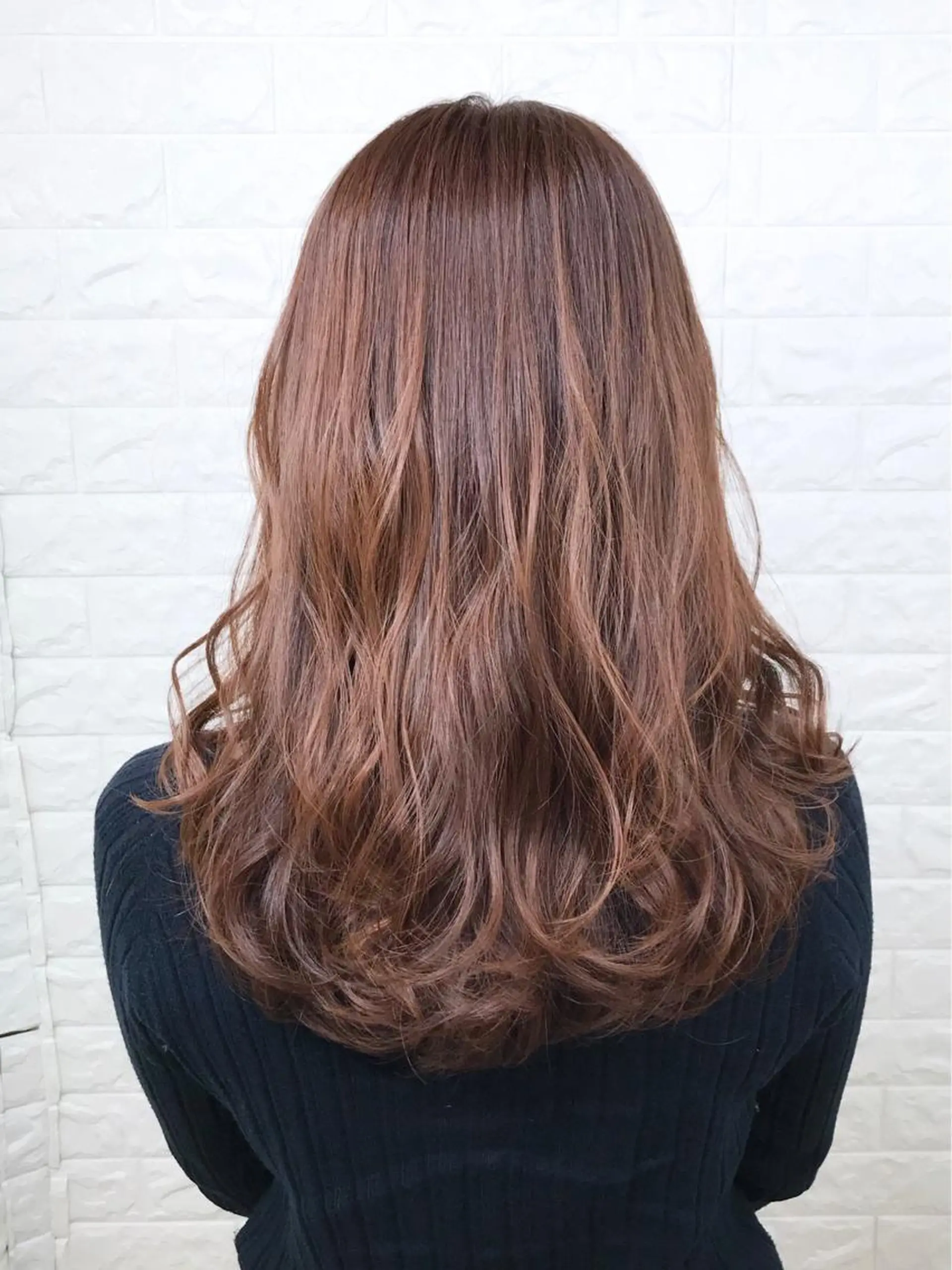 セミロング カラー ベージュカラー 透明感カラー イルミナカラー ピンクカラー エイジングケア特化 美容師✂️山崎竜二のヘアスタイル