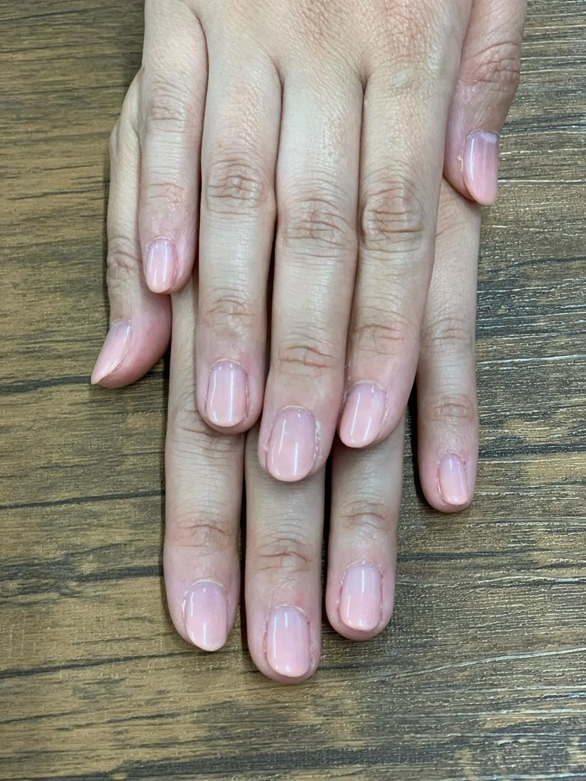 ネイル オフィスネイル シンプルネイル ハンドネイル ハンドケア Niko.nail所属・☆ YOSHIEのネイルデザイン