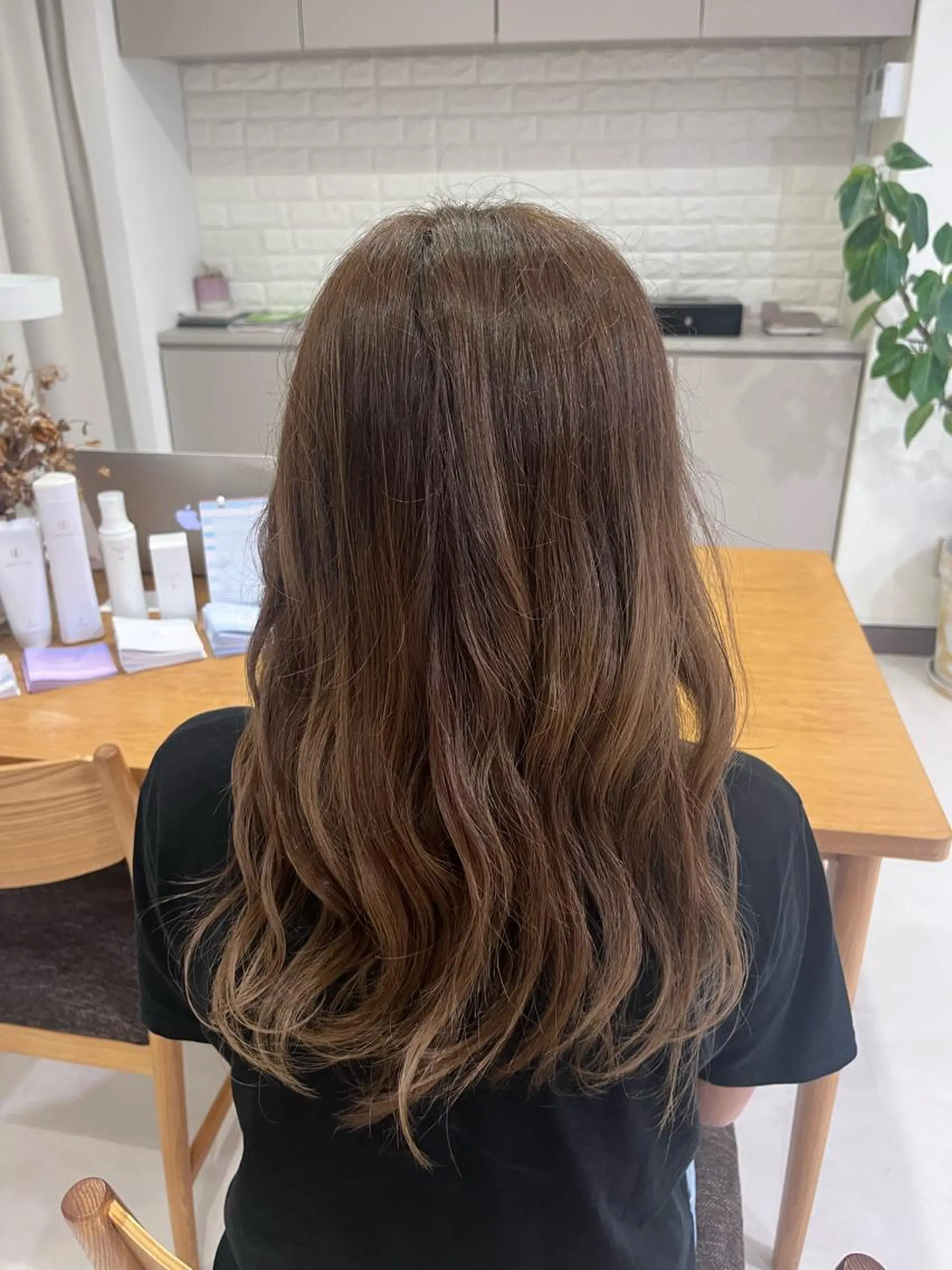 ロング カラー ベージュカラー ラテベージュ amoretto _kokoroのヘアスタイル
