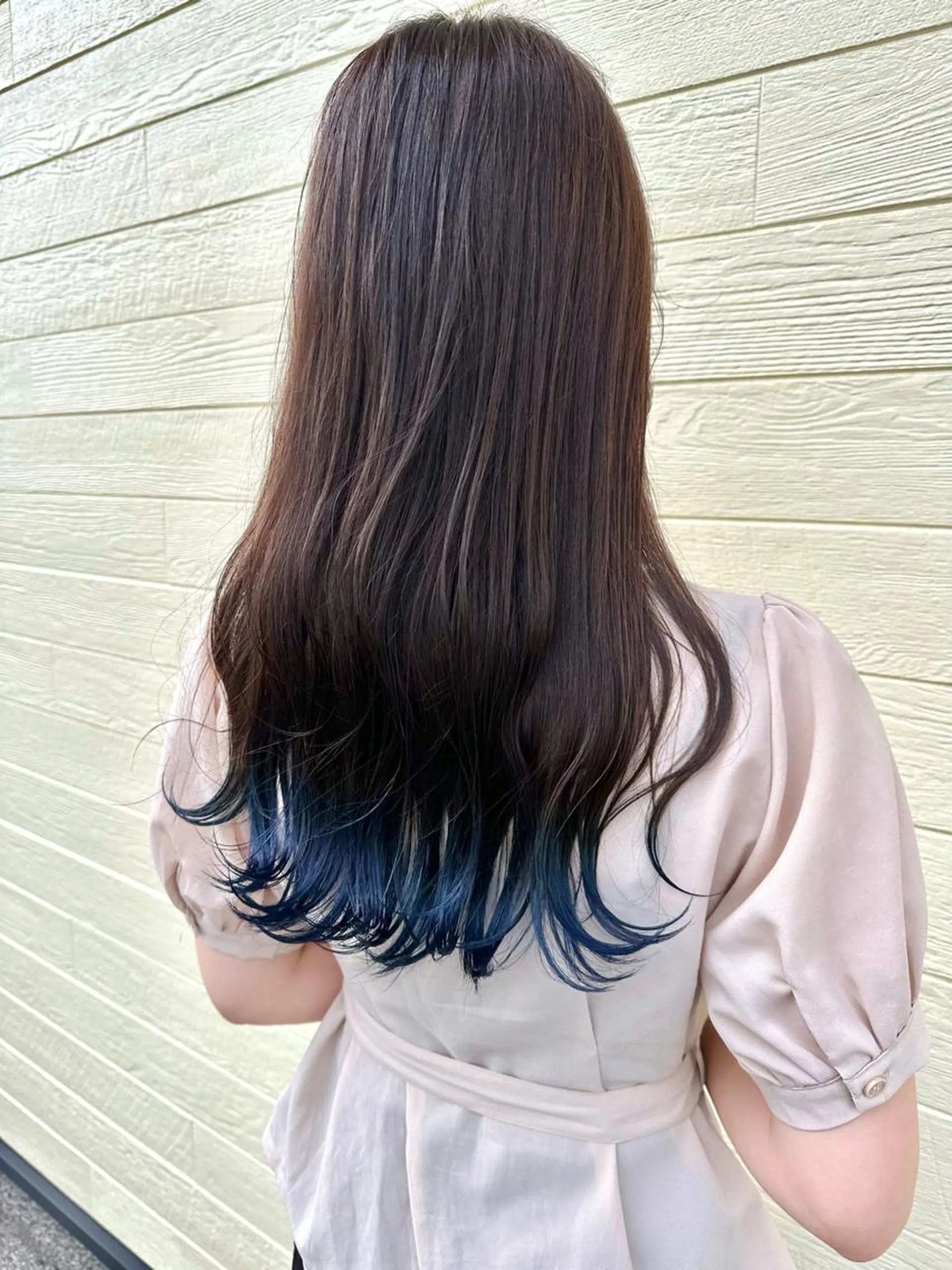 ロング カラー ブリーチ ブルーカラー ヘアカラー レイビューティー豊田 丸山店アシスタントのヘアスタイル