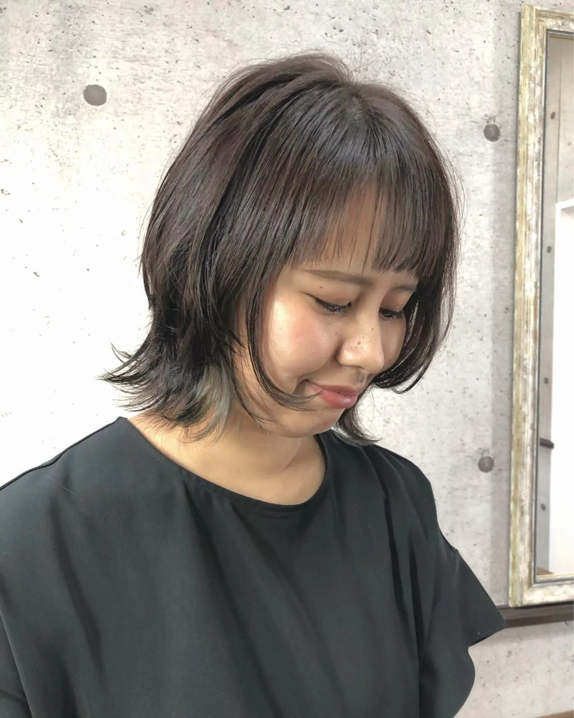 ショート カラー ウルフカット カット ヘアカラー 江原 彩華のヘアスタイル