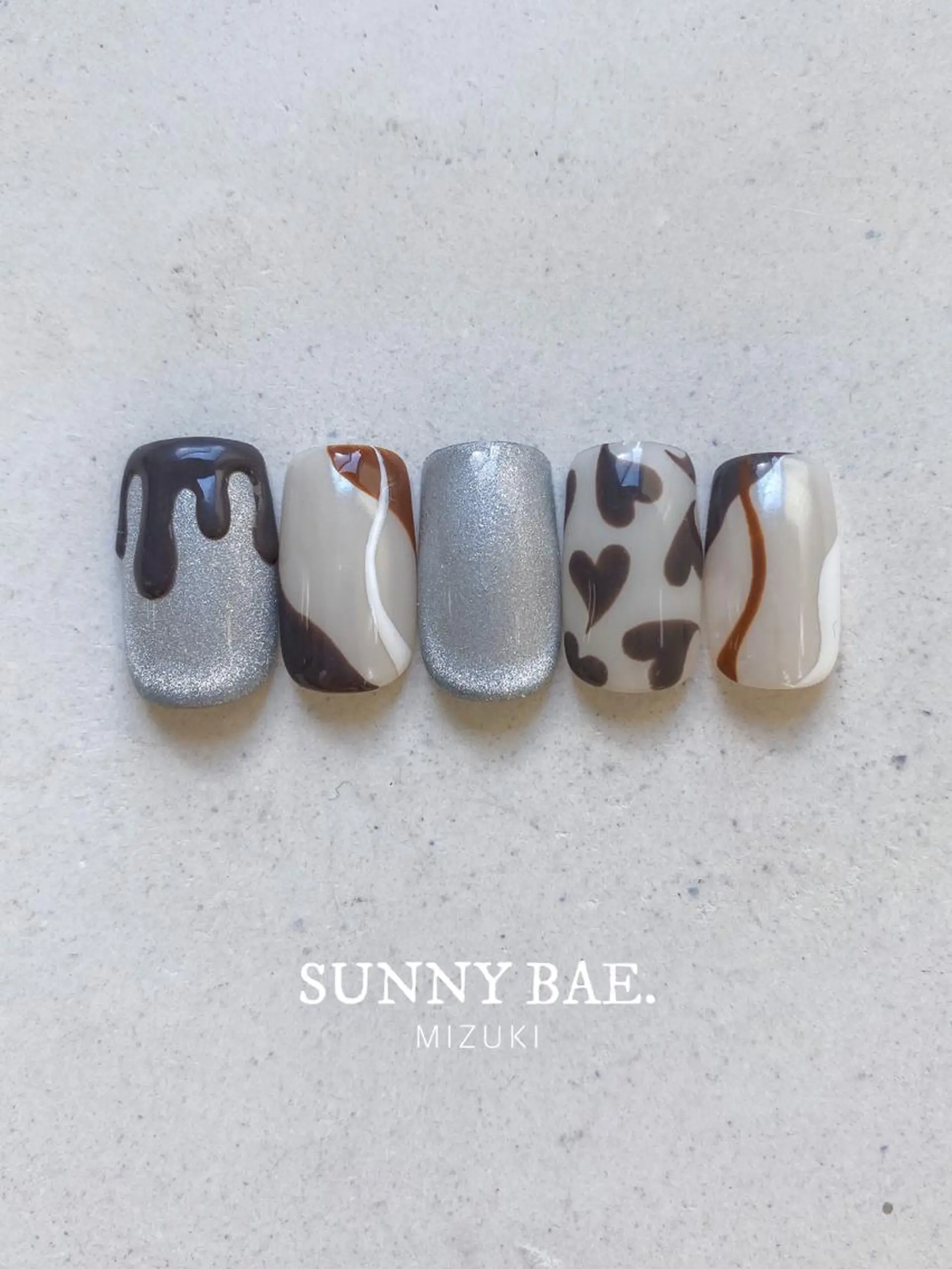ネイル ハート ラメ(グリッター) マグネットネイル バレンタイン ハンドネイル SUNNY BAE. 🌼MIZUKIのネイルデザイン