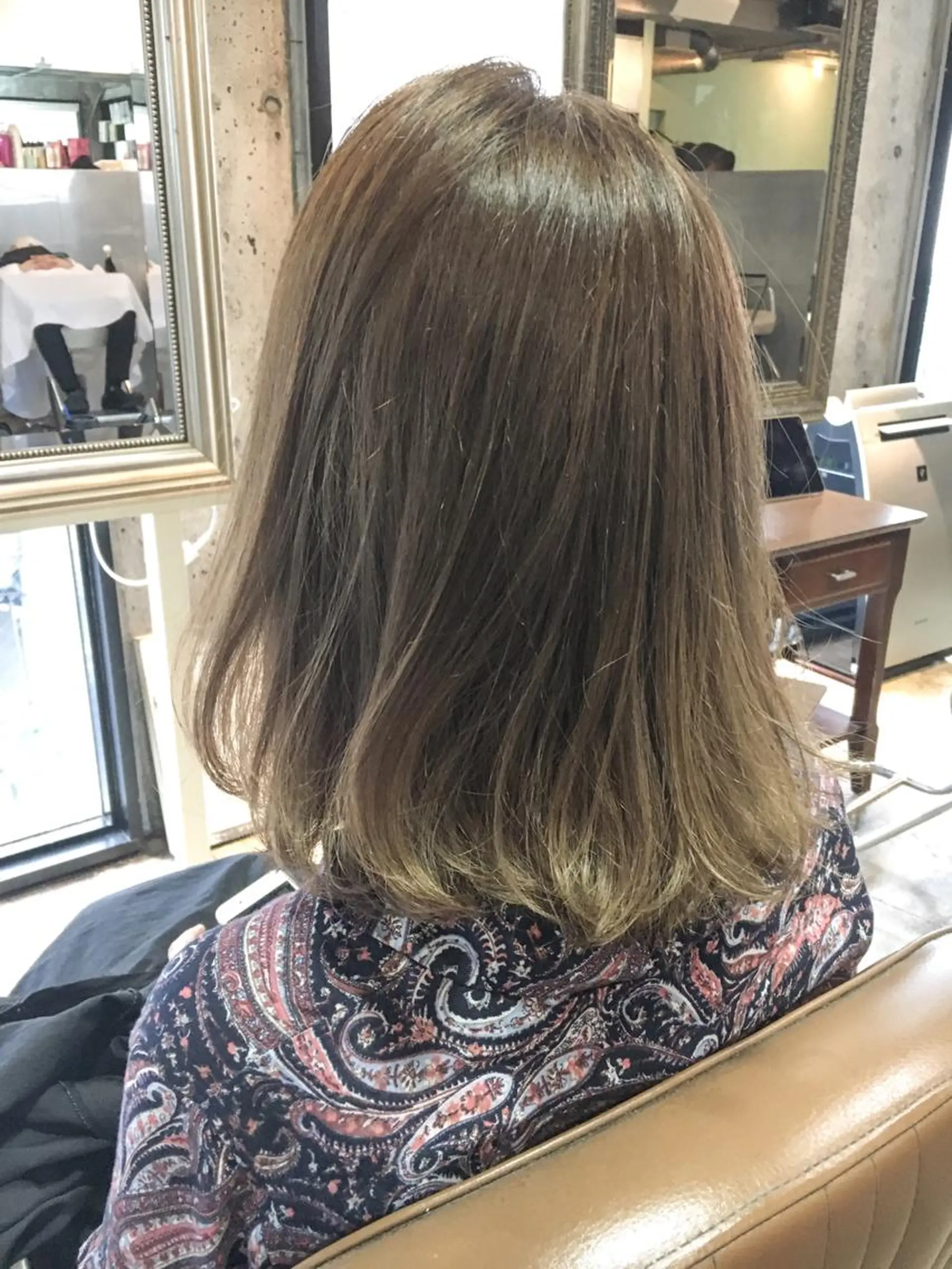 ミディアム カラー ベージュカラー ダブルカラー 北條 優輝のヘアスタイル