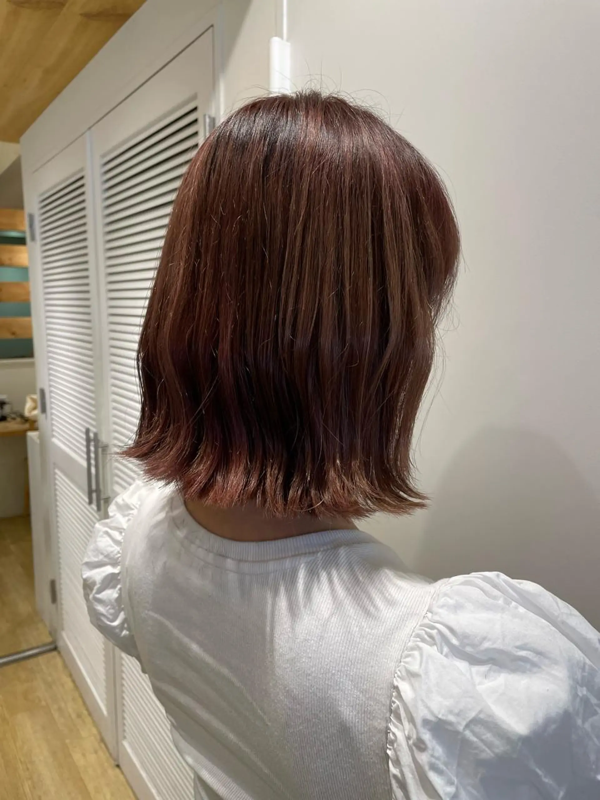 ショート カラー ボブ 外ハネヘア 新宿　副店長 新井彩斗のヘアスタイル