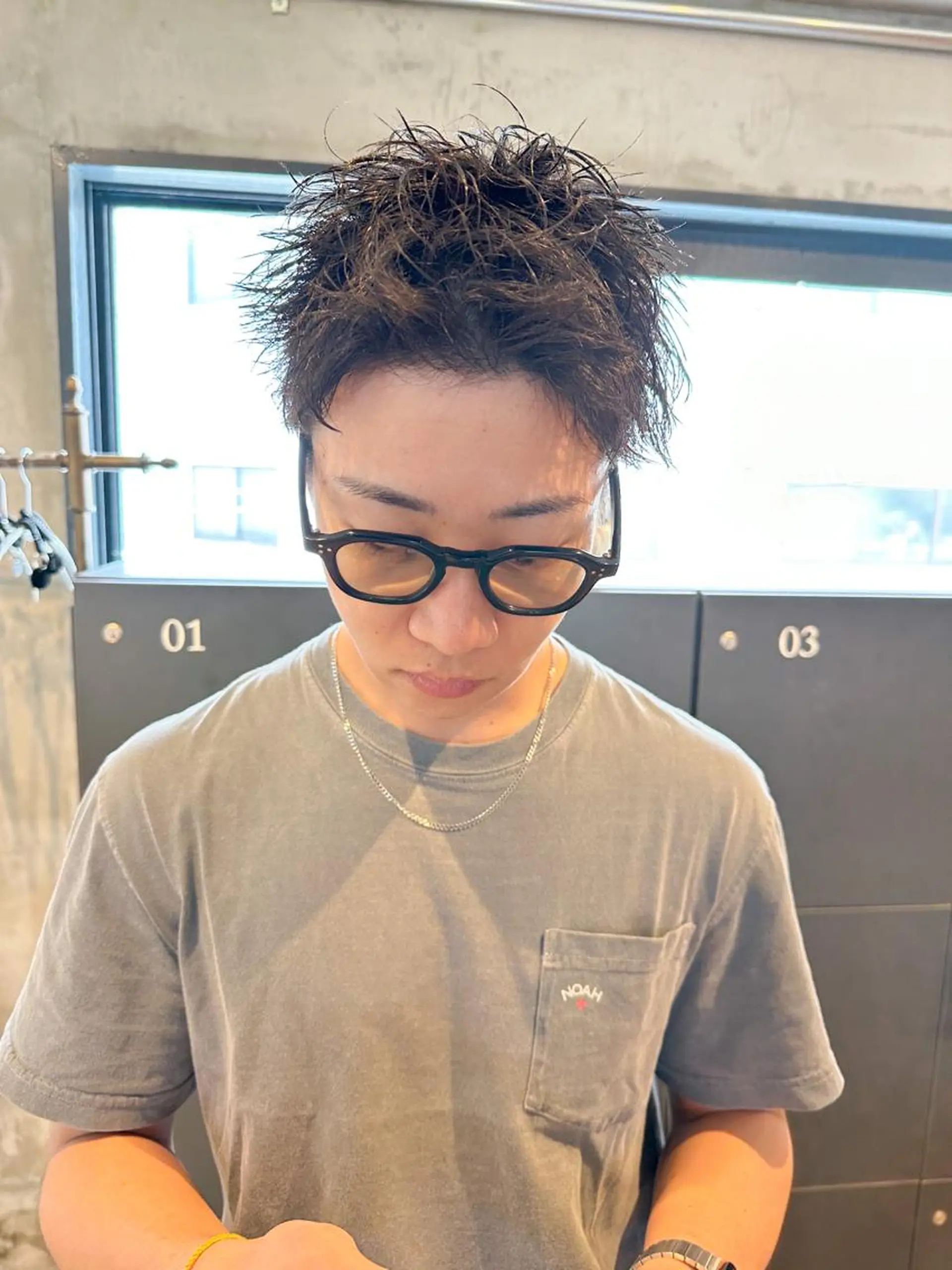 カラー パーマ メンズ カット 🫧暗髪レイヤー🫧 中山唯斗のヘアスタイル