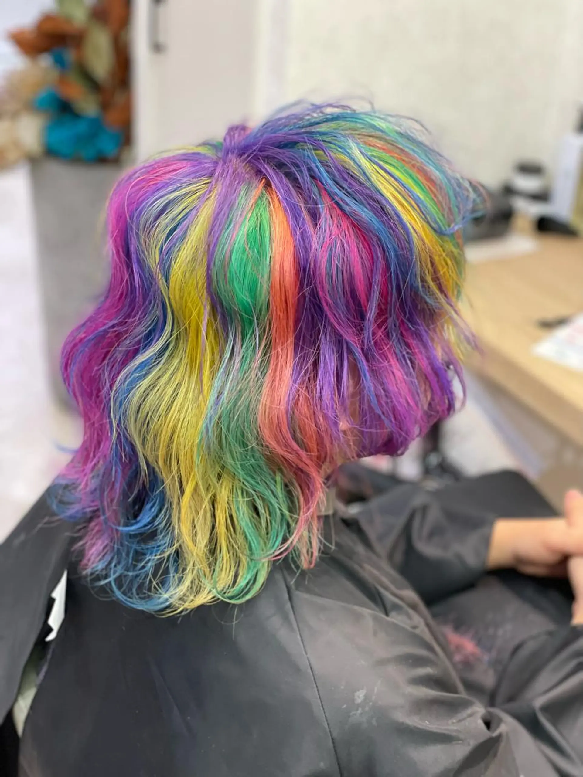 ミディアム カラー ヘアアレンジ メンズ メンズブリーチ ブリーチ ケアブリーチ ダブルカラー ユニコーンカラー ヘアカラー トリートメント 髪質改善×ハイトーン 中田啄也のヘアスタイル