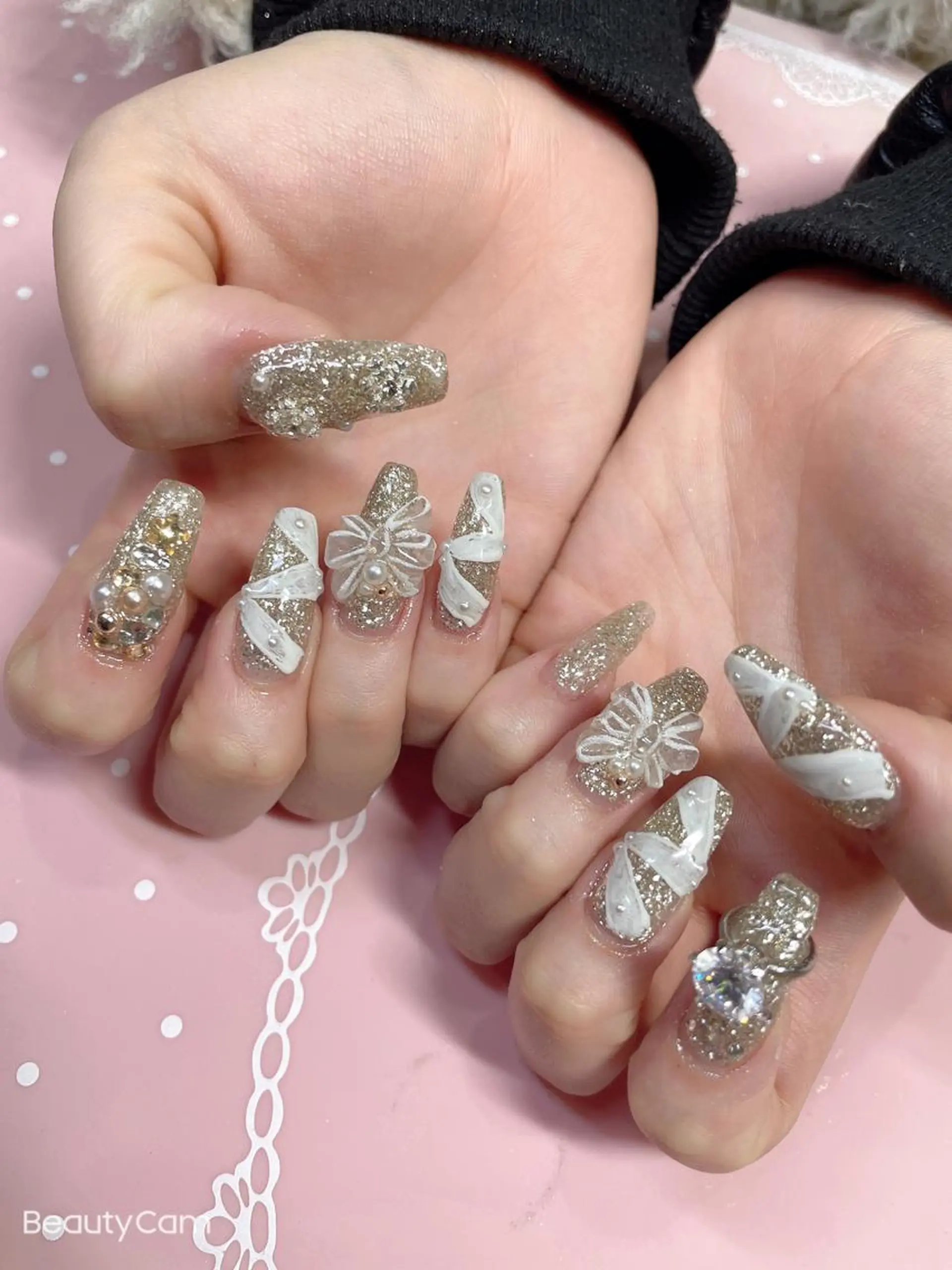 ミディアム ネイル ハンドネイル 《LB》ラブリエ Nail&eyeのマツエク・マツパデザイン