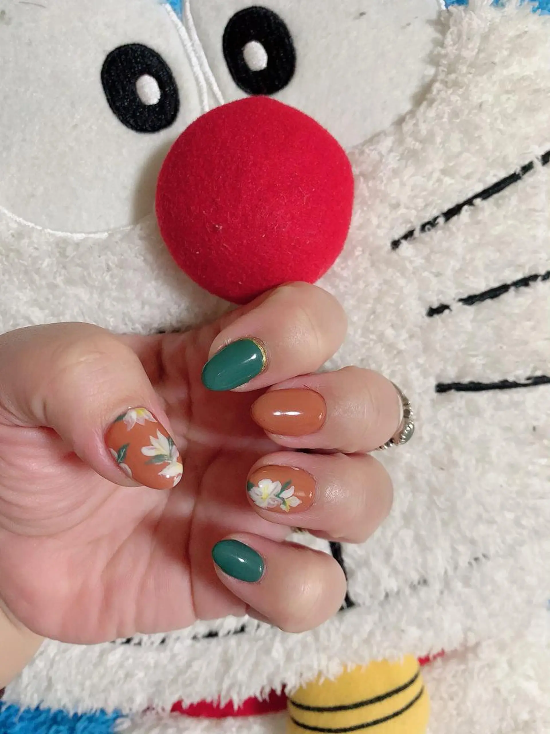 ネイル ハンドネイル nail atelier new moon所属・森 貴子のネイルデザイン