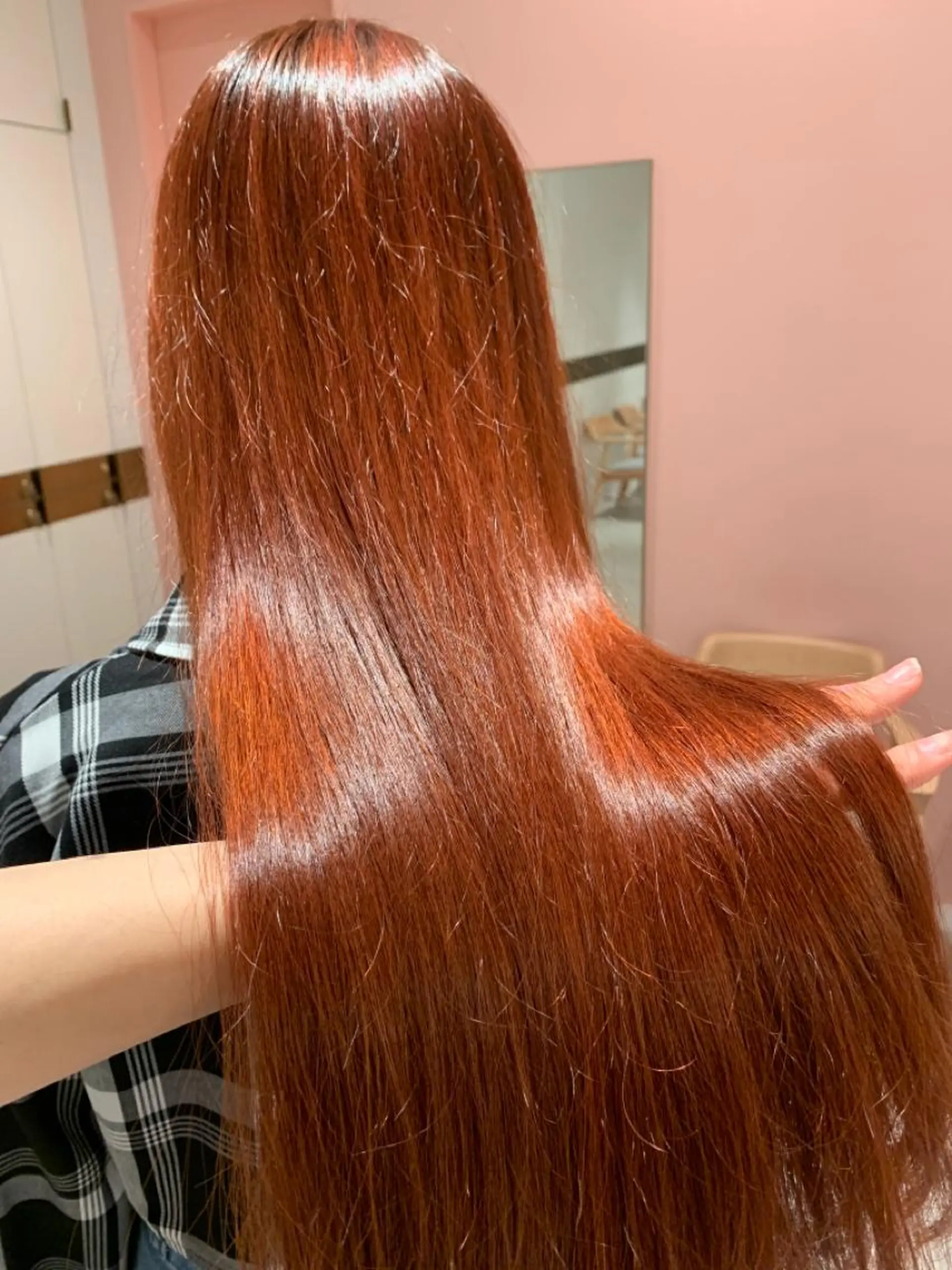 ロング カラー ブリーチ ブラウンカラー ブリーチなしカラー オレンジ オレンジブラウン Toiro 自由が丘【トイロ ジユウガオカ】所属・透明感カラー/レイヤ ーhinata.のヘアスタイル