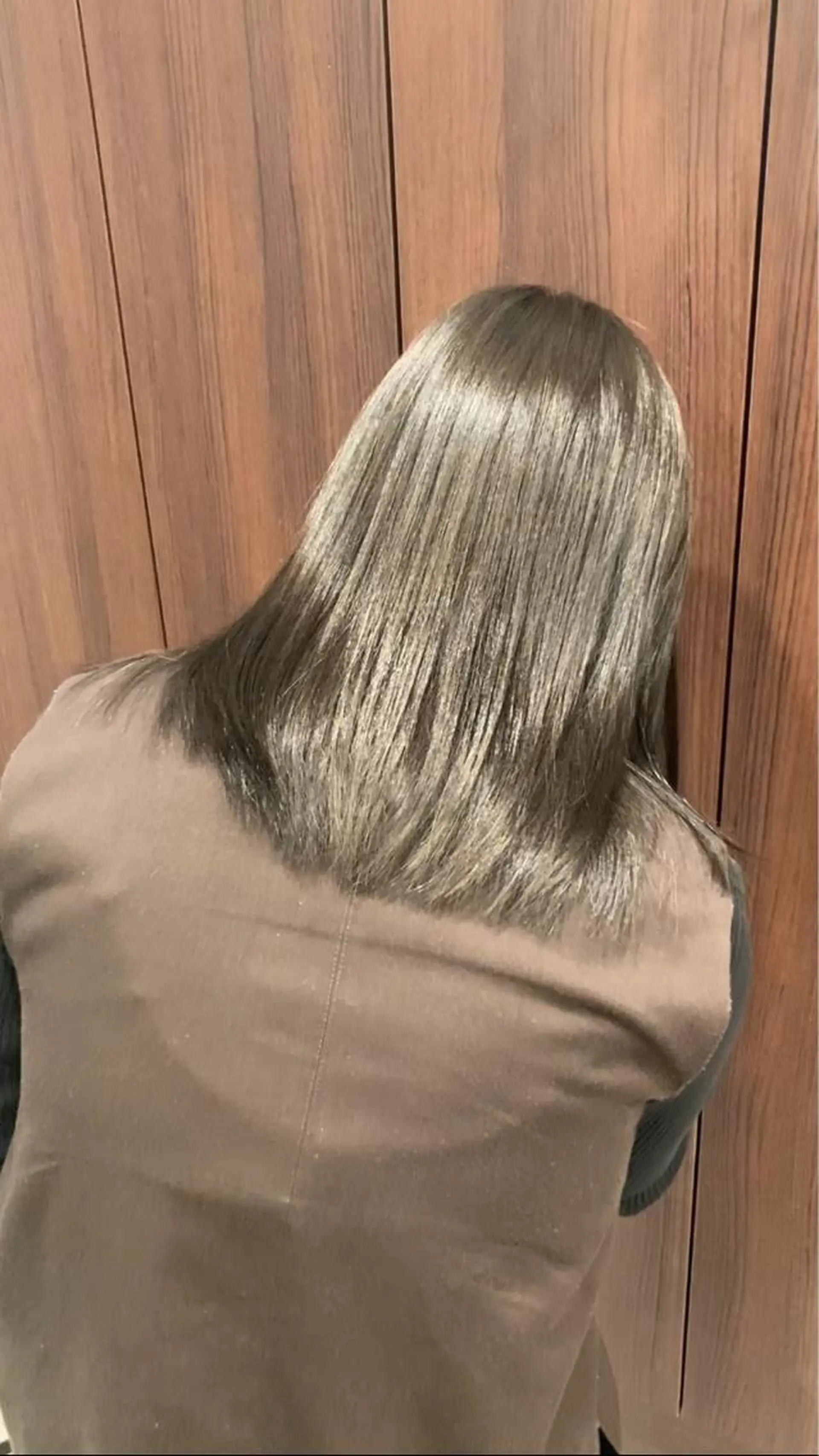 セミロング KAMIGAMI所属・KAMIGAMI HASHIMOTOのヘアスタイル