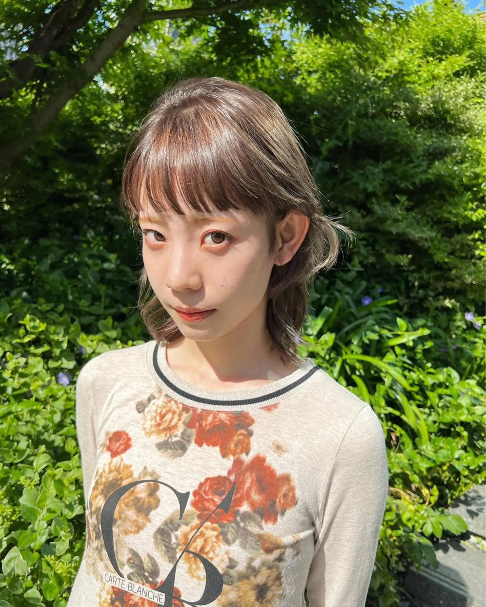 ミディアム カラー ブリーチ ブリーチなしカラー オン眉 カット ヘアカラー ハッシュカット カシマハヤトのヘアスタイル